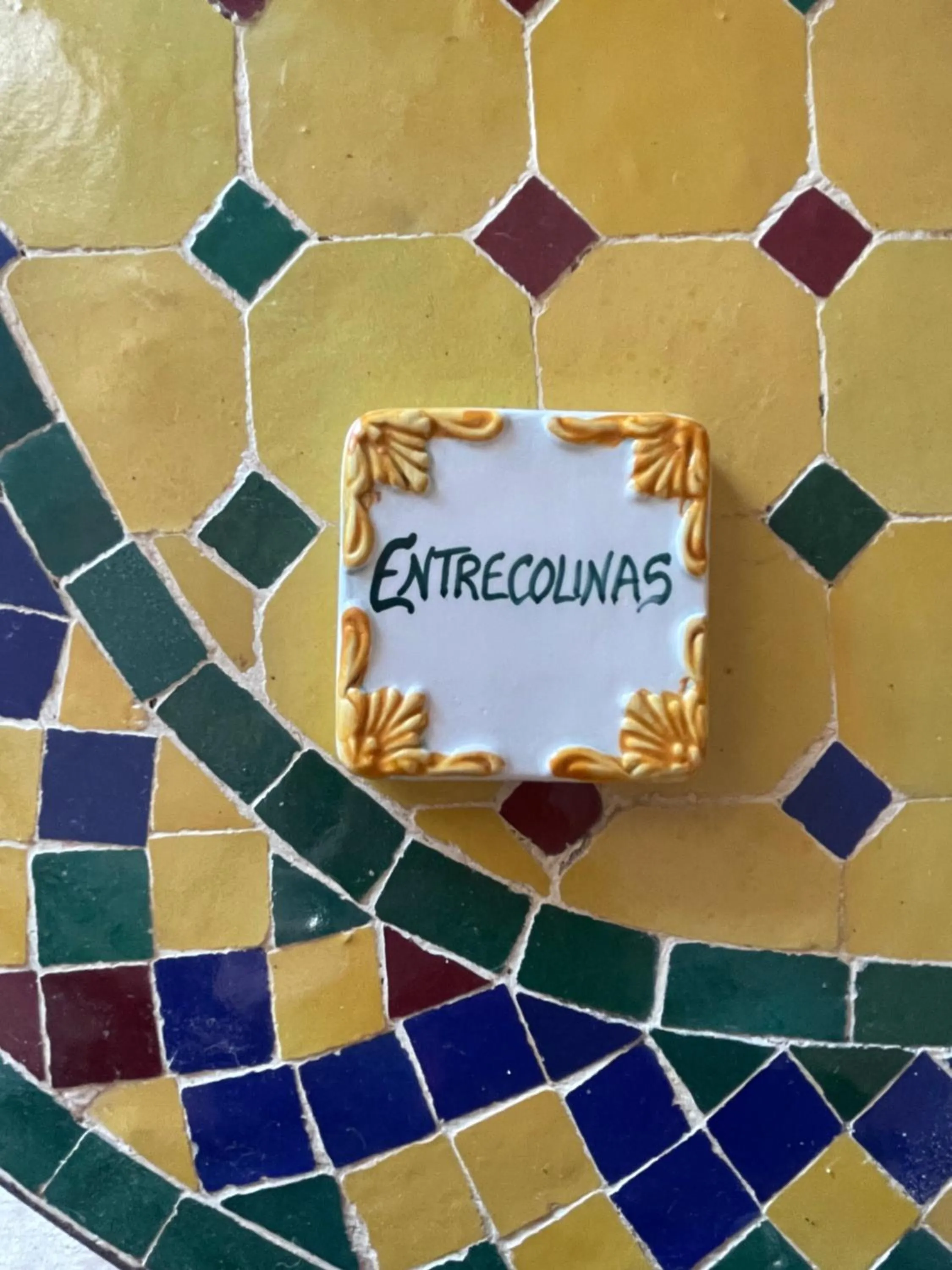 Property logo or sign in B&B Entrecolinas