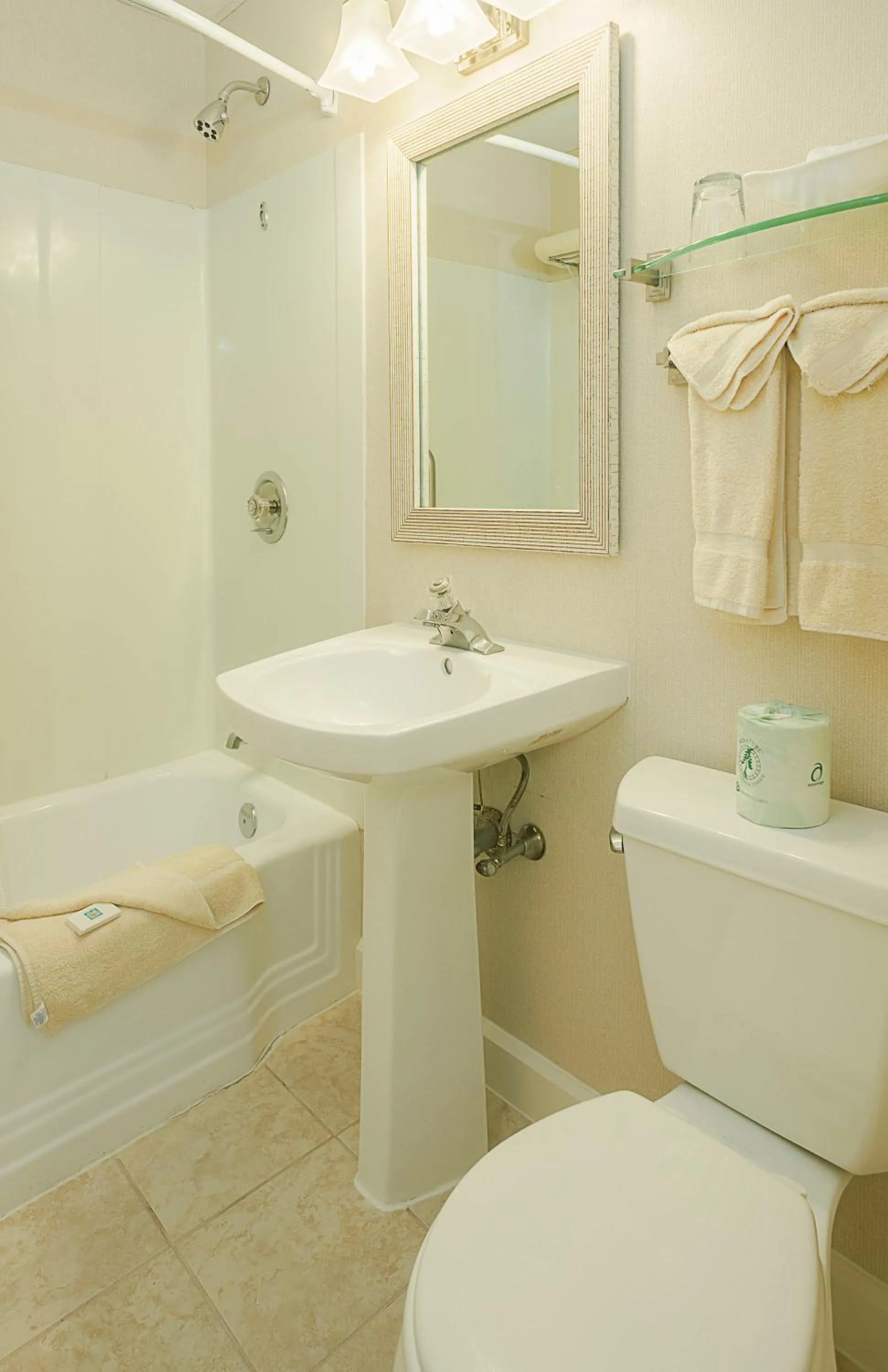 Bathroom in Surfcomber On The Ocean