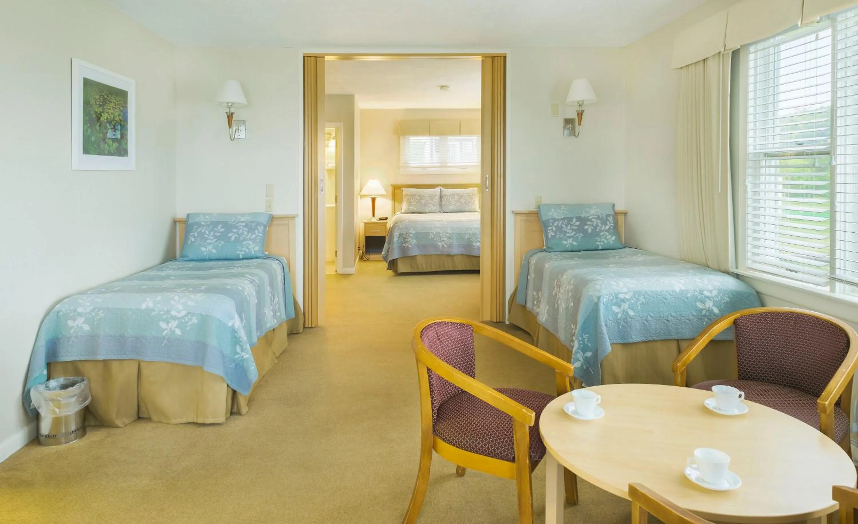 Bed in Surfcomber On The Ocean