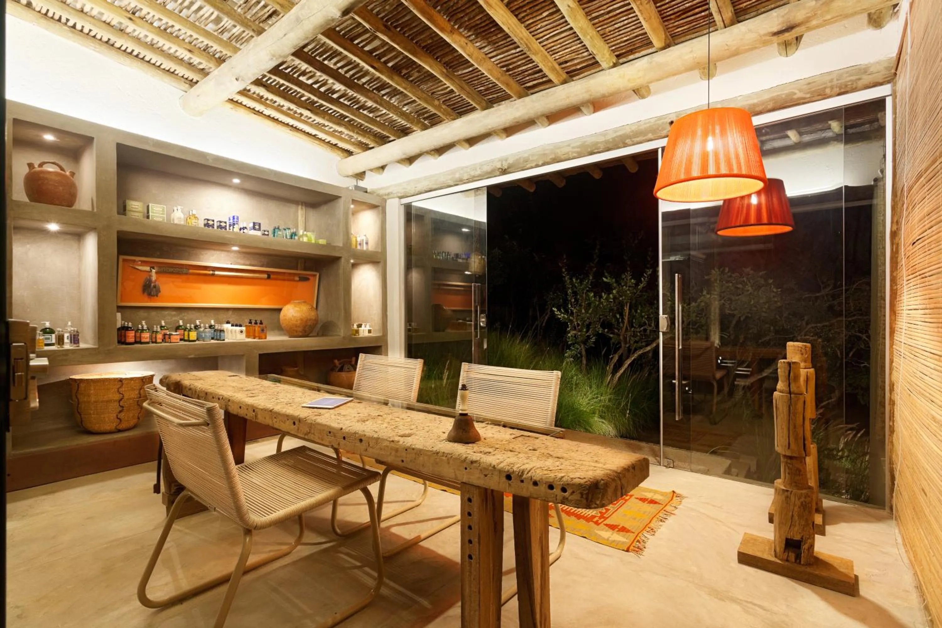 On-site shops in Capim do Mato Pousada & Spa by L'Occitane