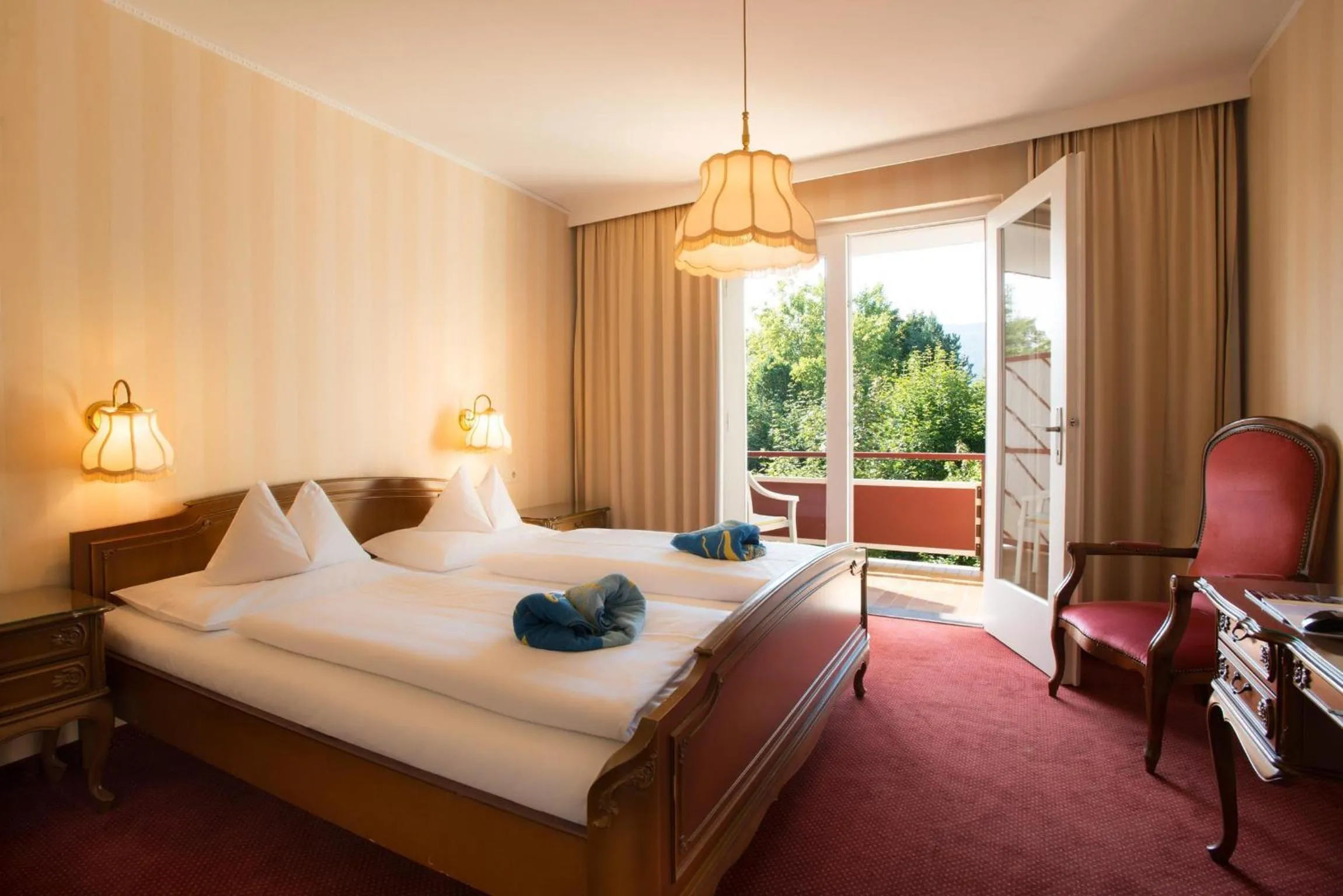 Bedroom, Bed in Dermuth Hotels – Hotel Sonnengrund