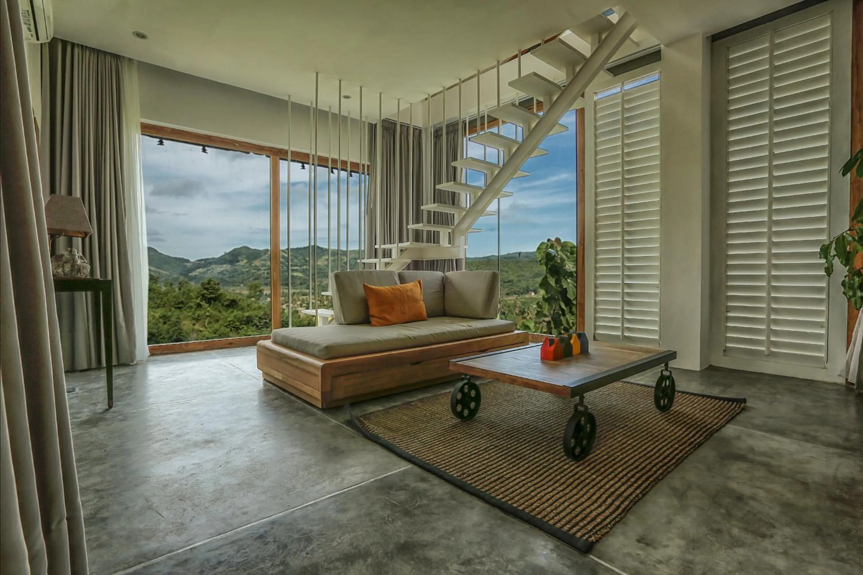 Living room in Seven Havens Residence
