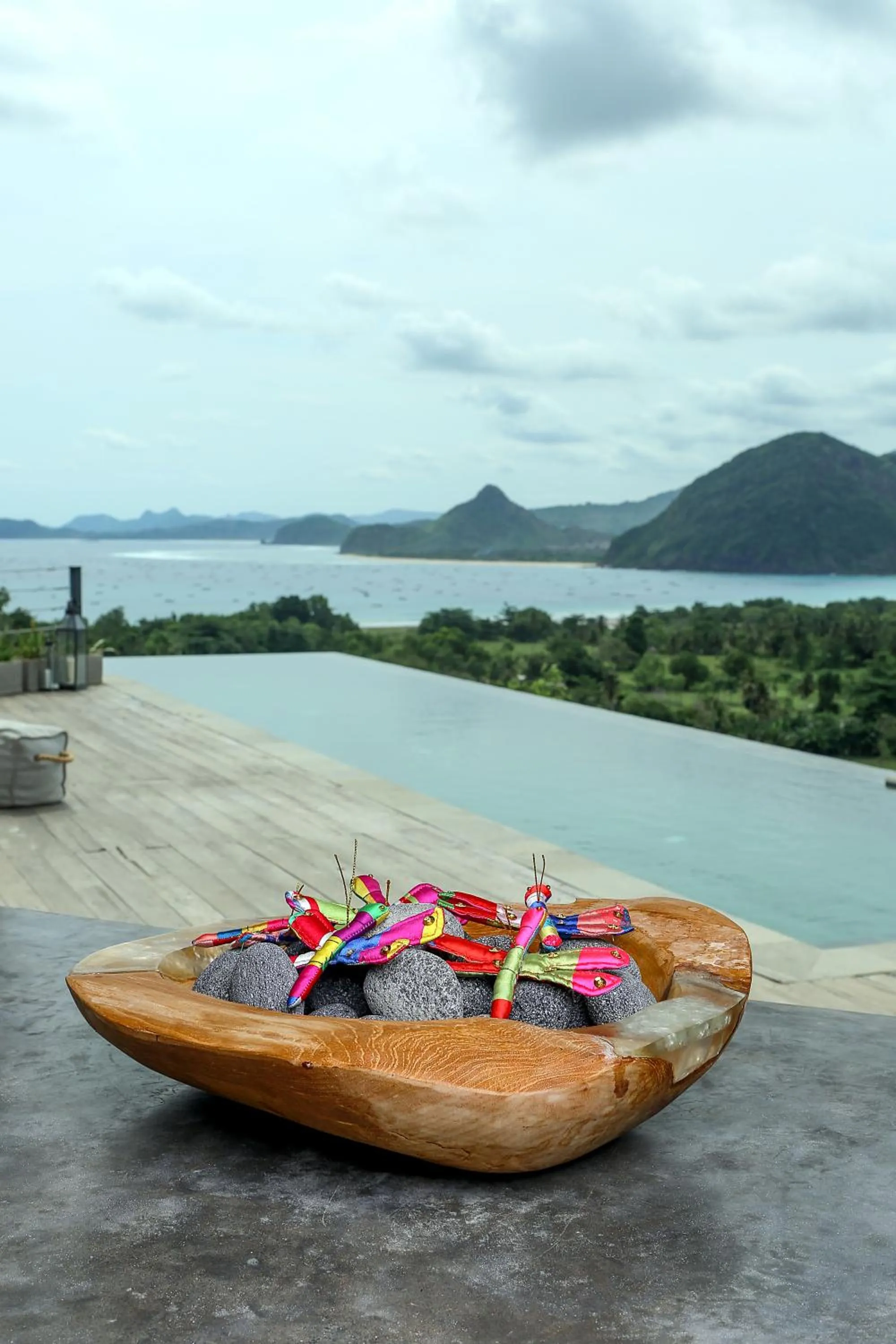 Property building in Seven Havens Residence