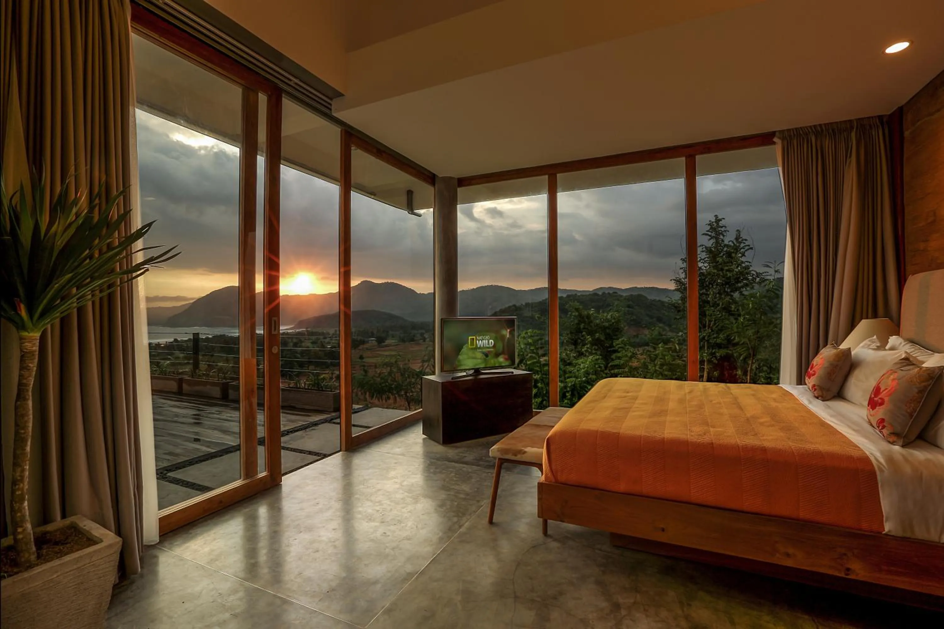 Photo of the whole room, Bed in Seven Havens Residence