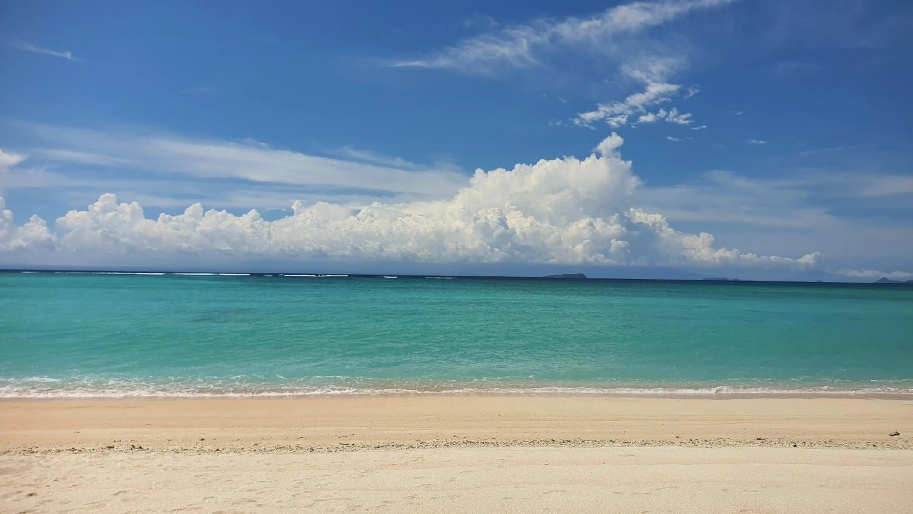 Beach in Myamo Beach Lodge