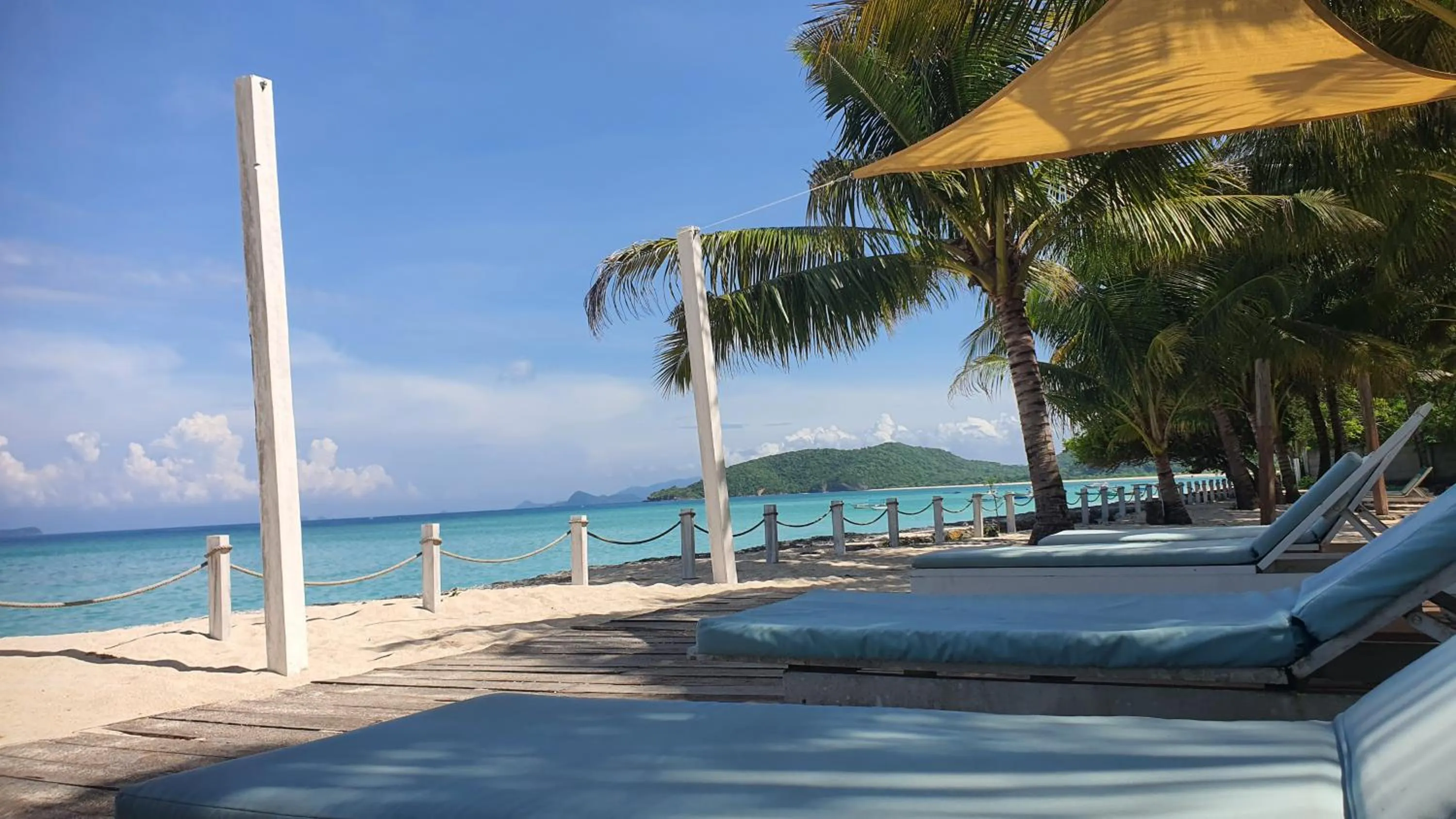 Beach in Myamo Beach Lodge