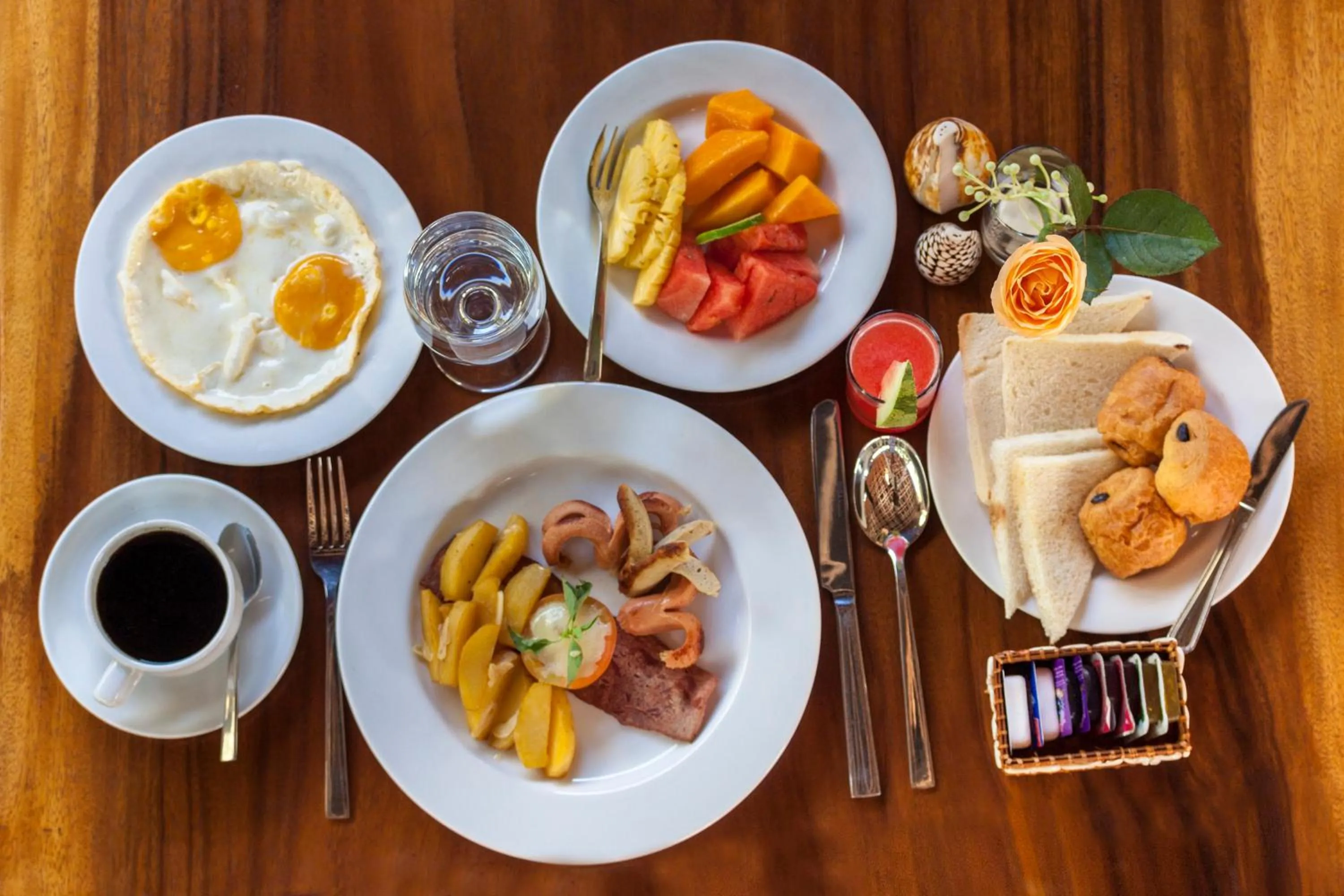 Food in Coconut Boutique Resort