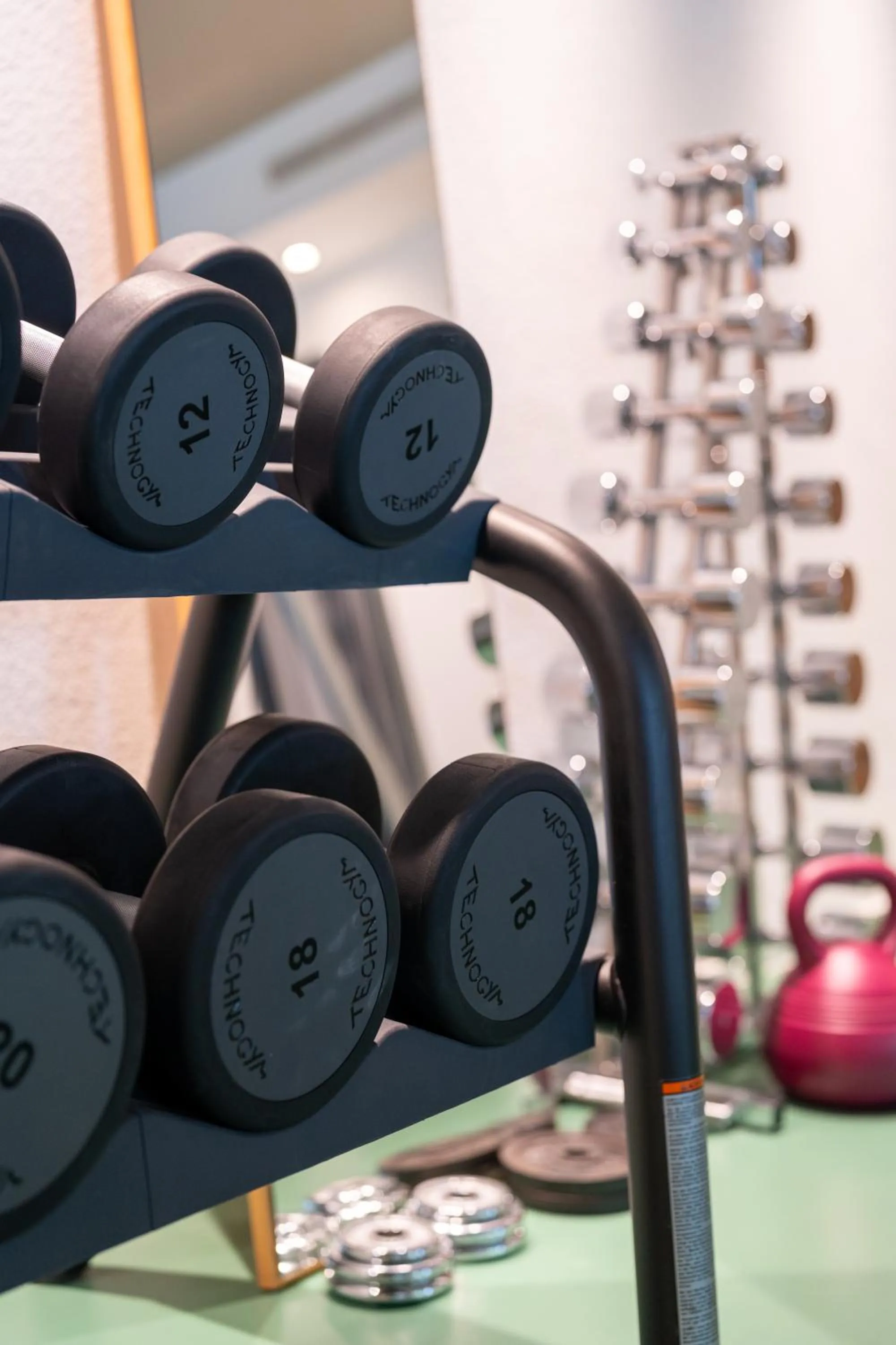 Fitness centre/facilities in Vier Jahreszeiten Wellnessresort Achensee