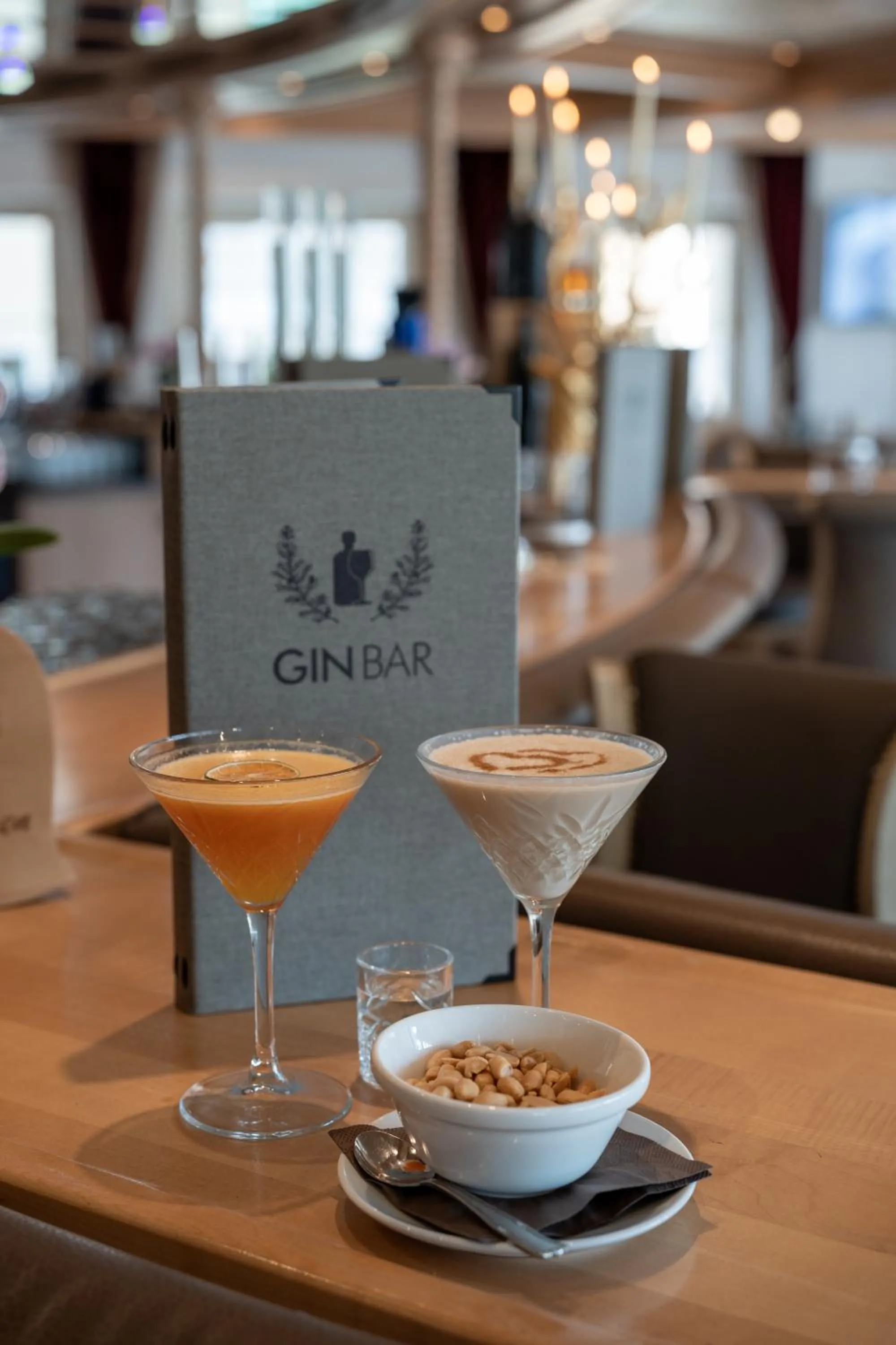 Lounge or bar in Vier Jahreszeiten Wellnessresort Achensee