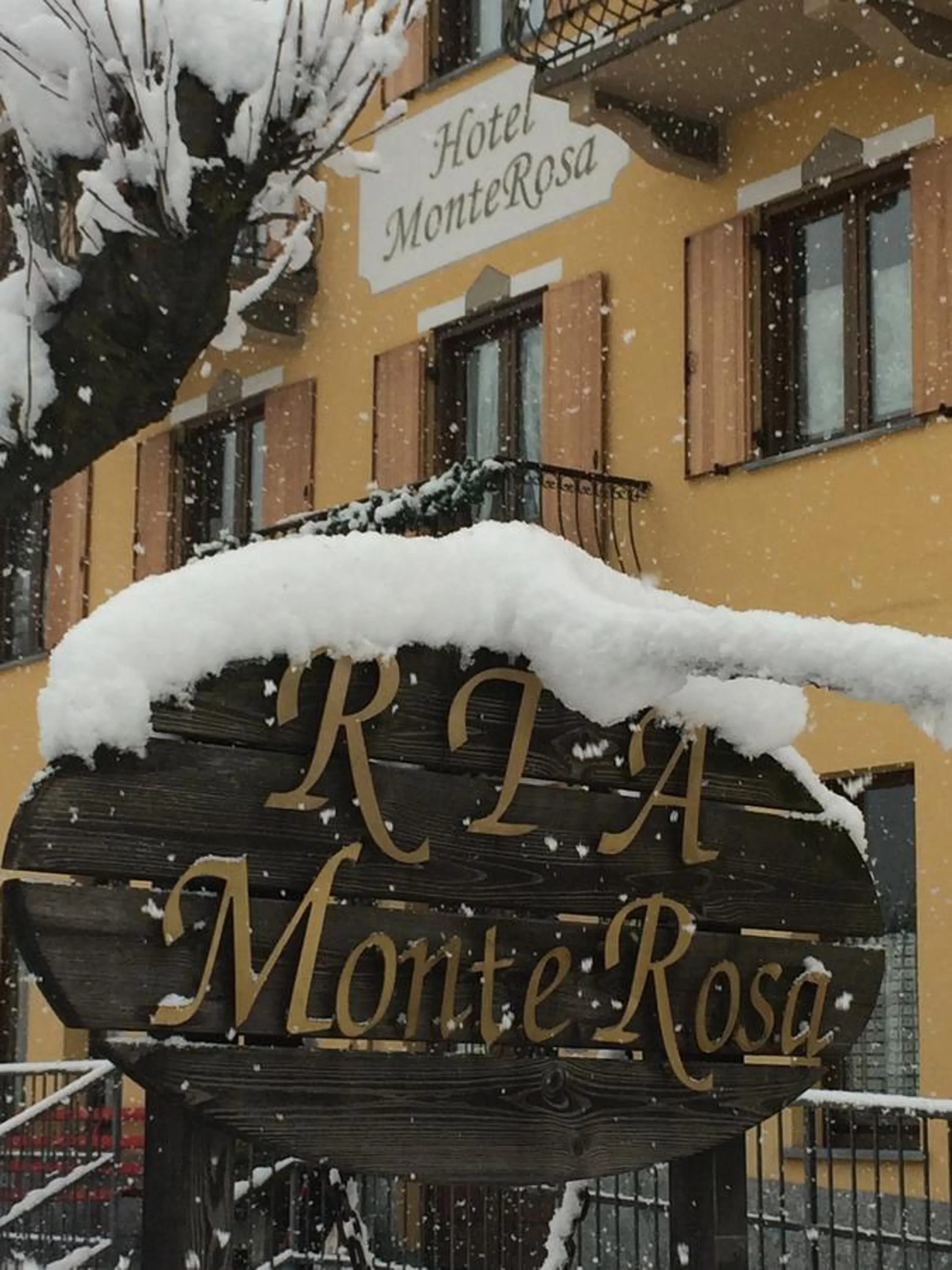 Property logo or sign in R.T.A. Hotel Monte Rosa