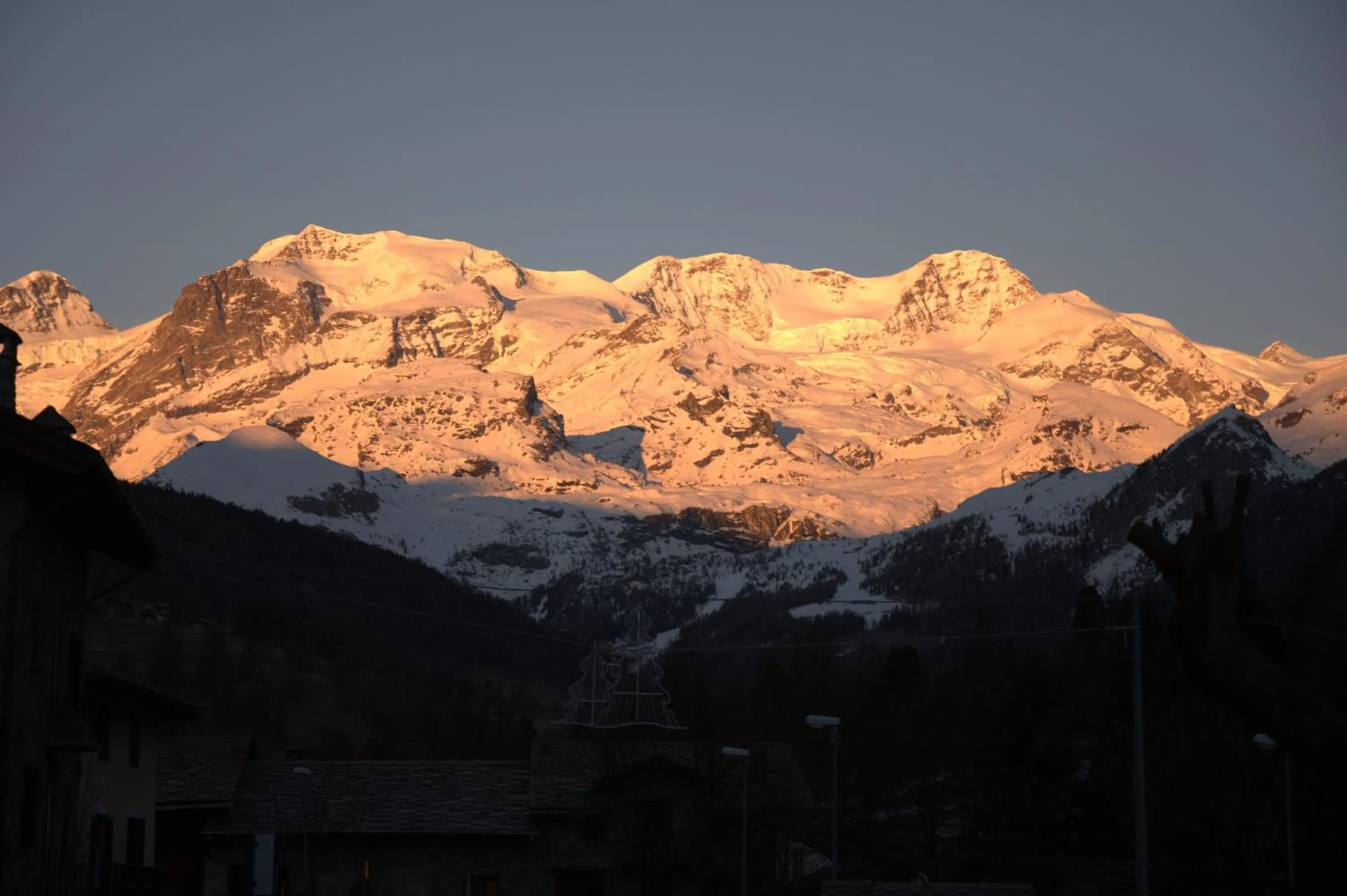 Mountain view in R.T.A. Hotel Monte Rosa