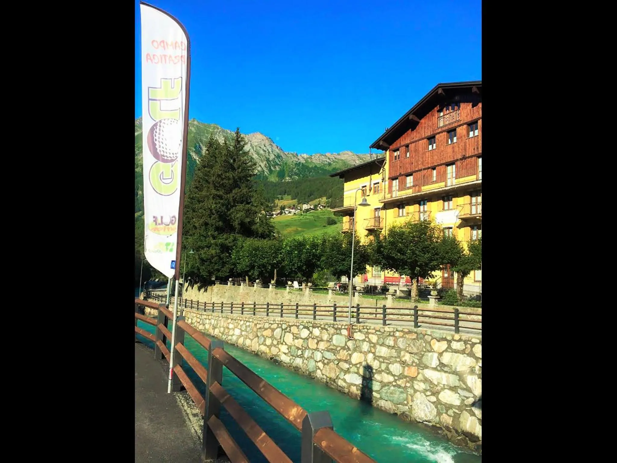 Facade/entrance in R.T.A. Hotel Monte Rosa