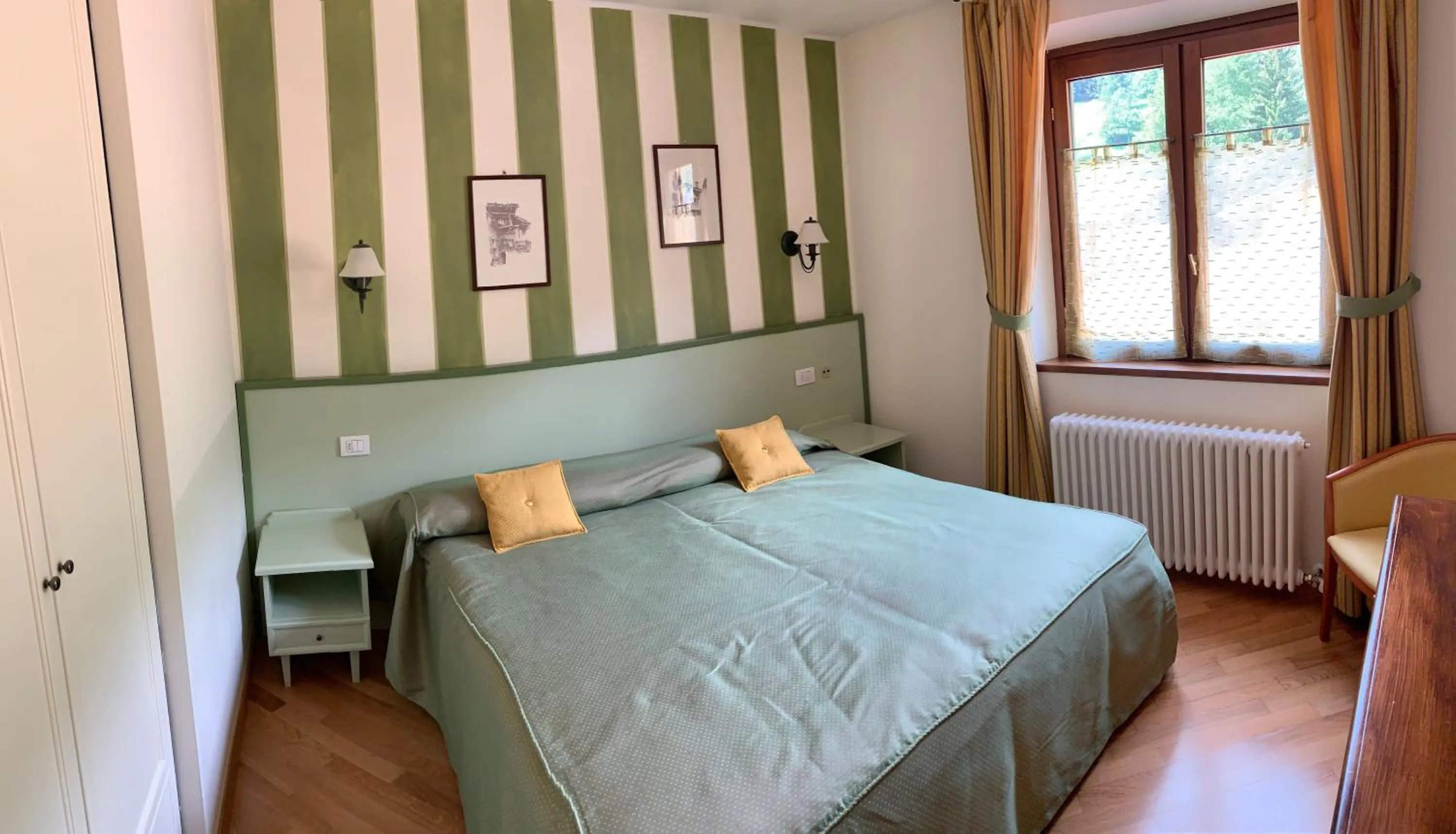 Bed in R.T.A. Hotel Monte Rosa