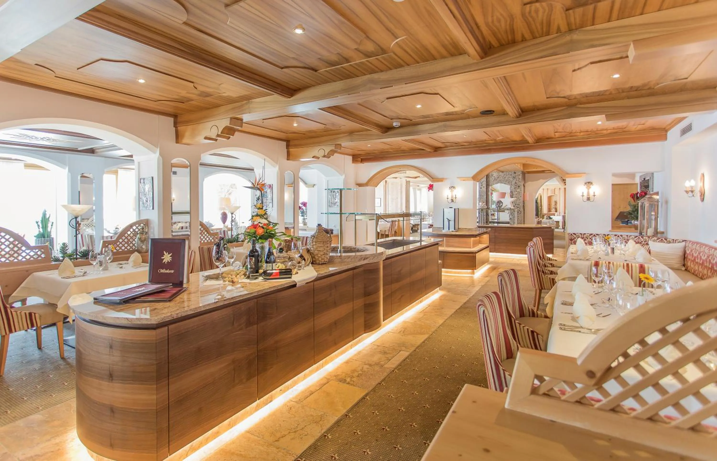 Restaurant/places to eat in Hotel Edelweiss Hochsölden Superior