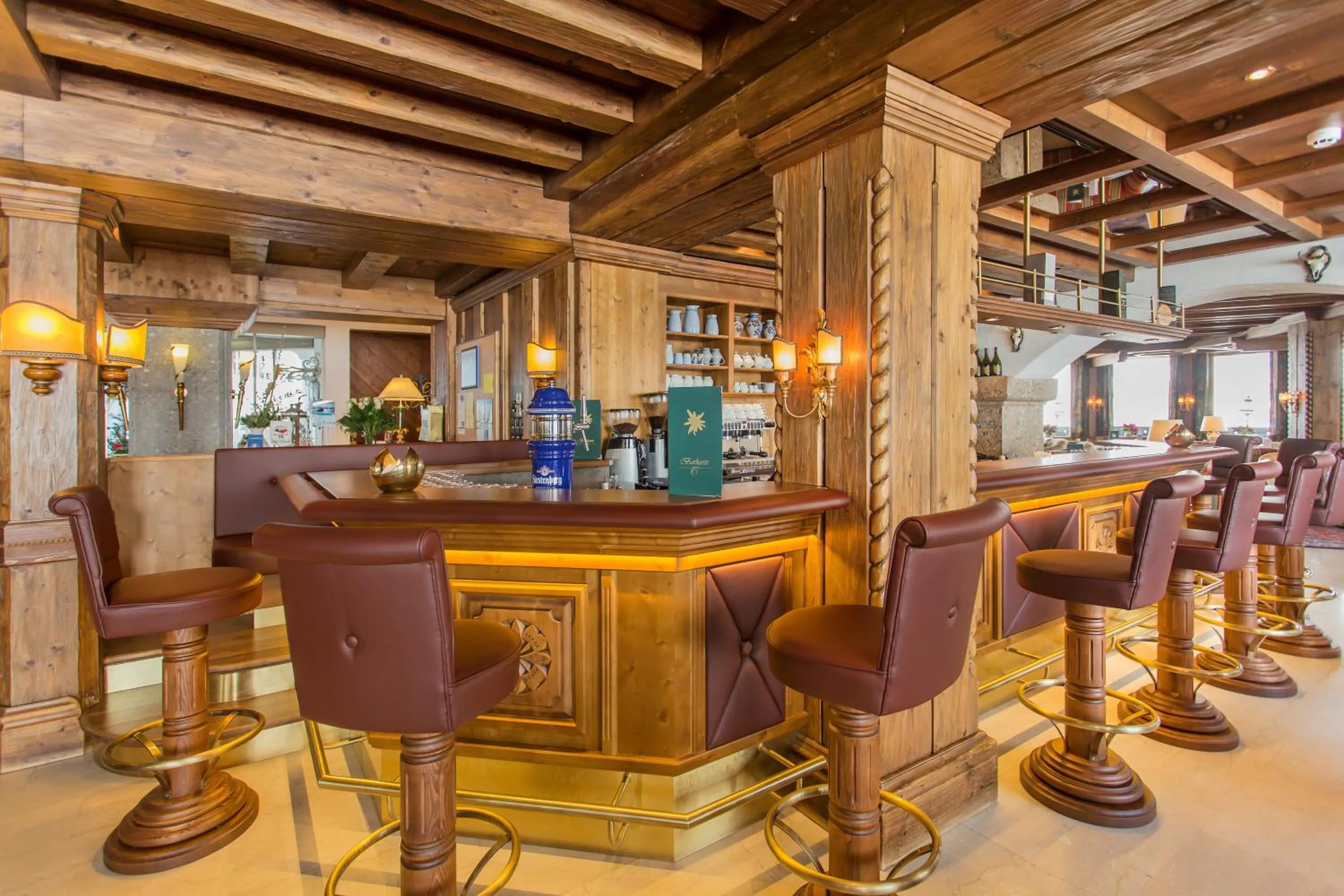 Lounge or bar in Hotel Edelweiss Hochsölden Superior