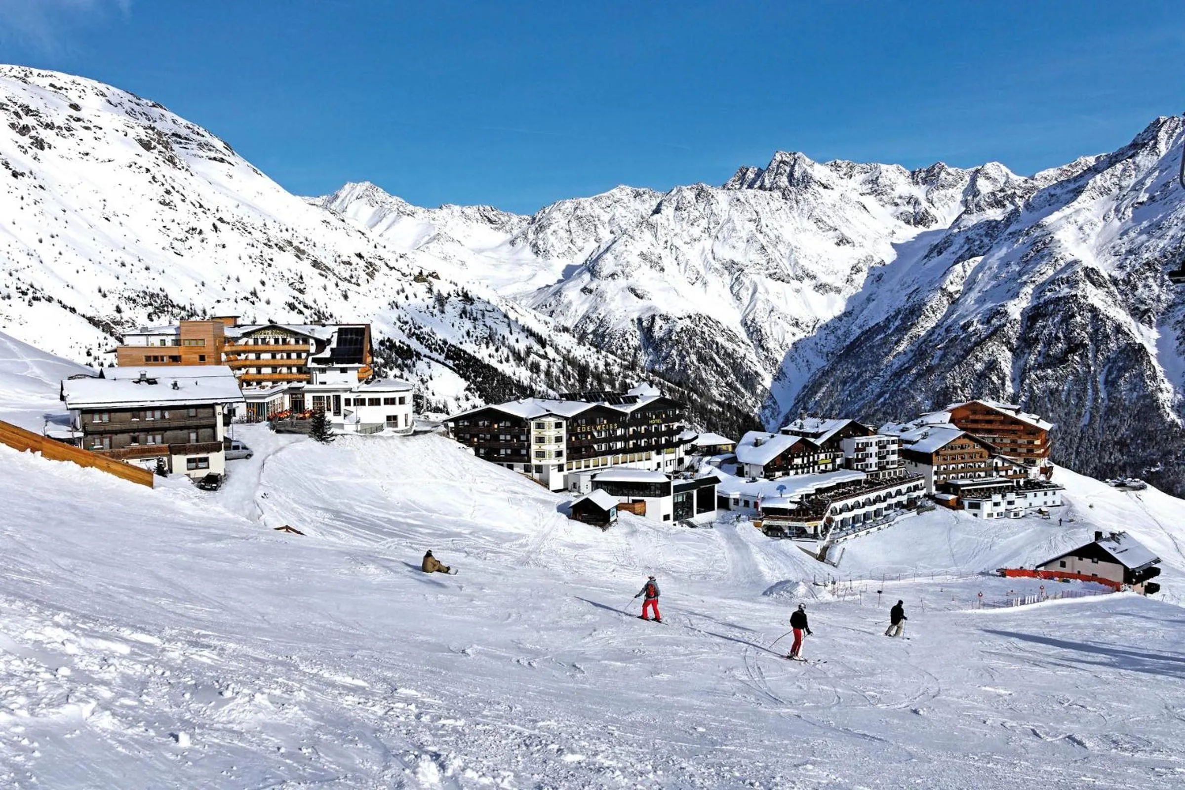 Ski School in Hotel Edelweiss Hochsölden Superior