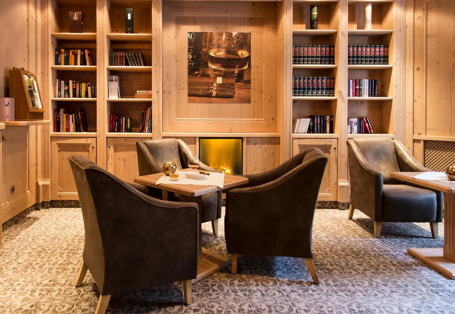 Communal lounge/ TV room in Hotel Edelweiss Hochsölden Superior
