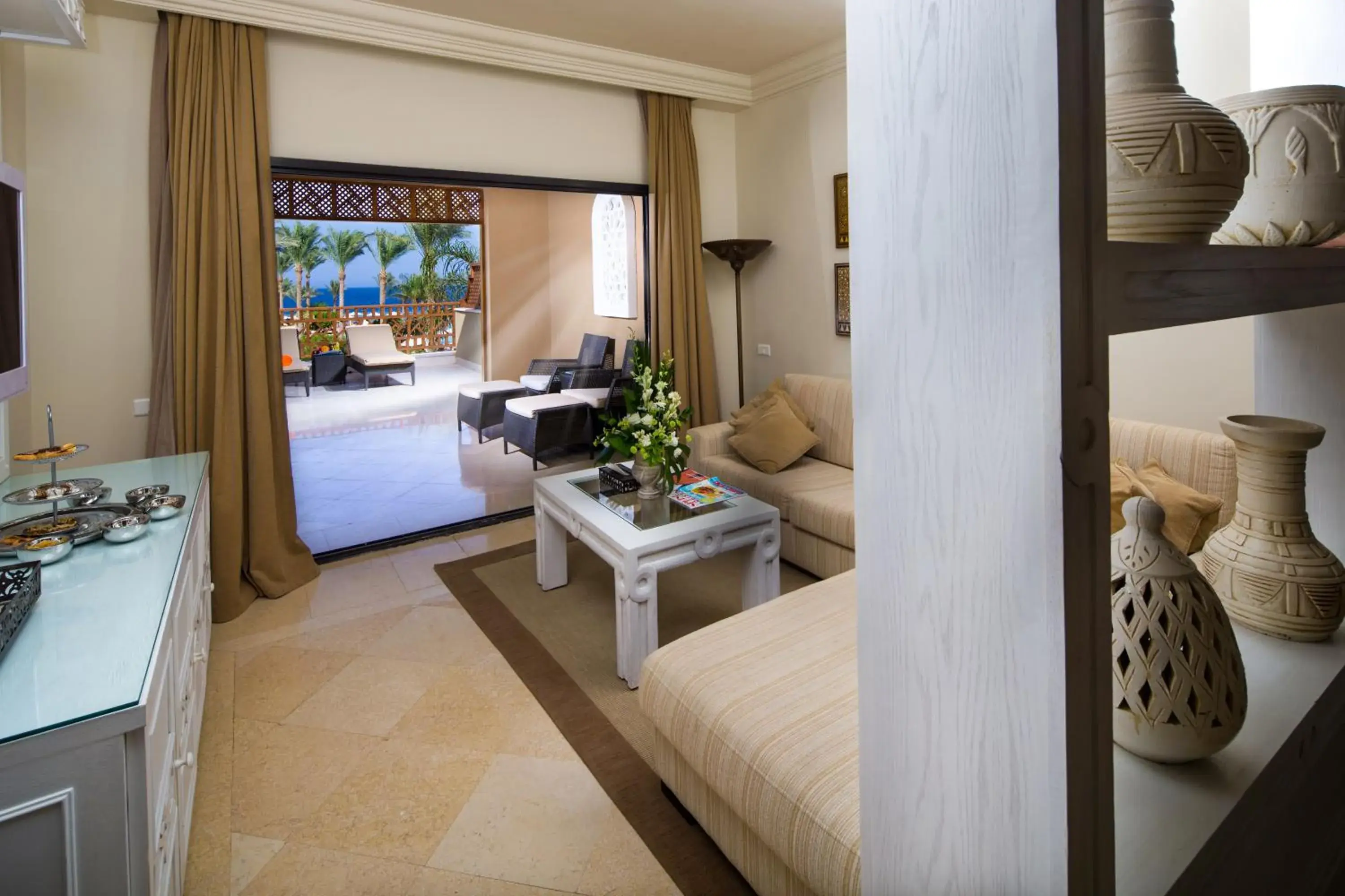Junior Suite with Sea View in The Makadi Spa Hotel - Couples Only 18 Years Plus Junior Suite with Sea View in The Makadi Spa Hotel - Couples Only 18 Years Plus