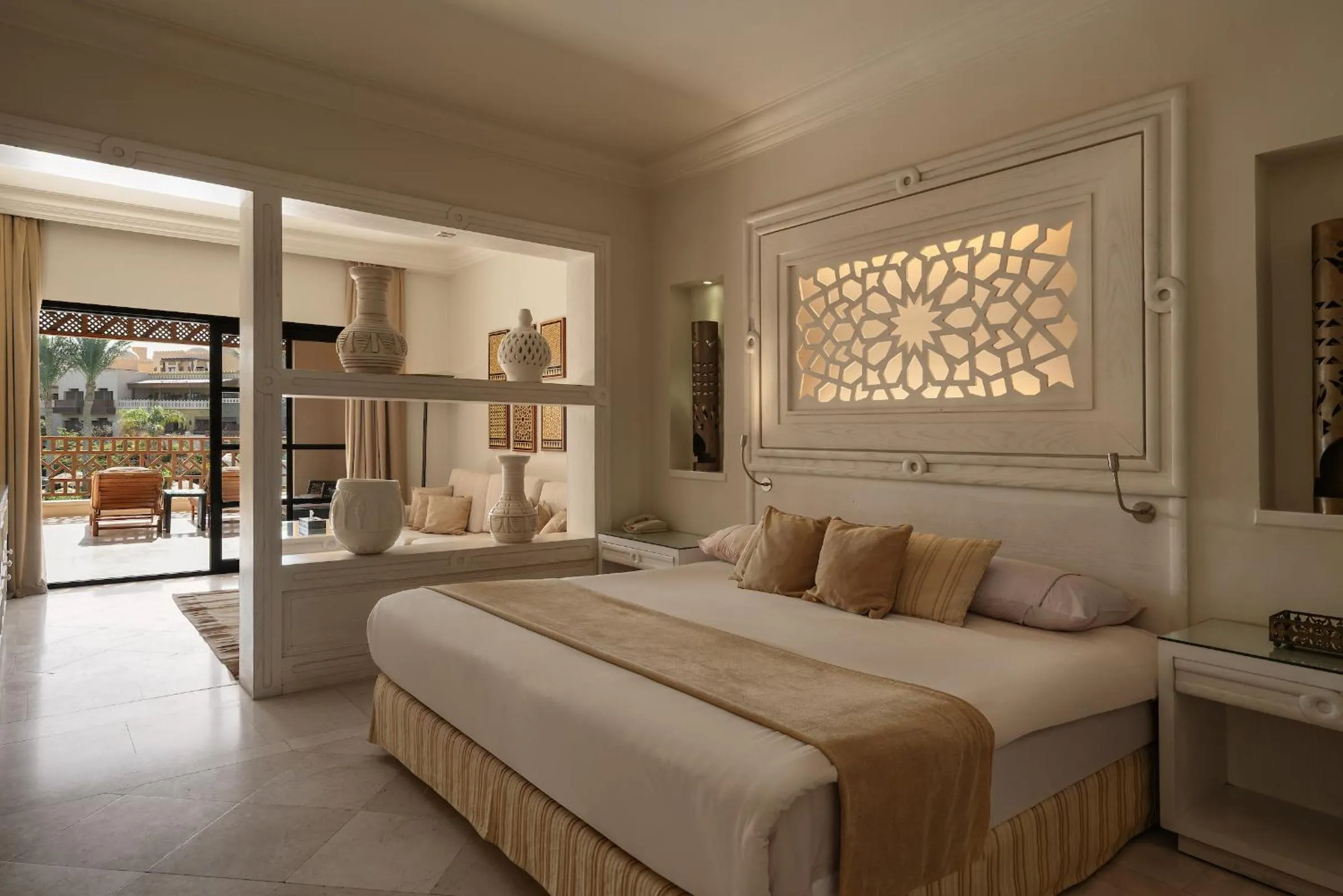 Bed in The Makadi Spa Hotel - Couples Only 18 Years Plus