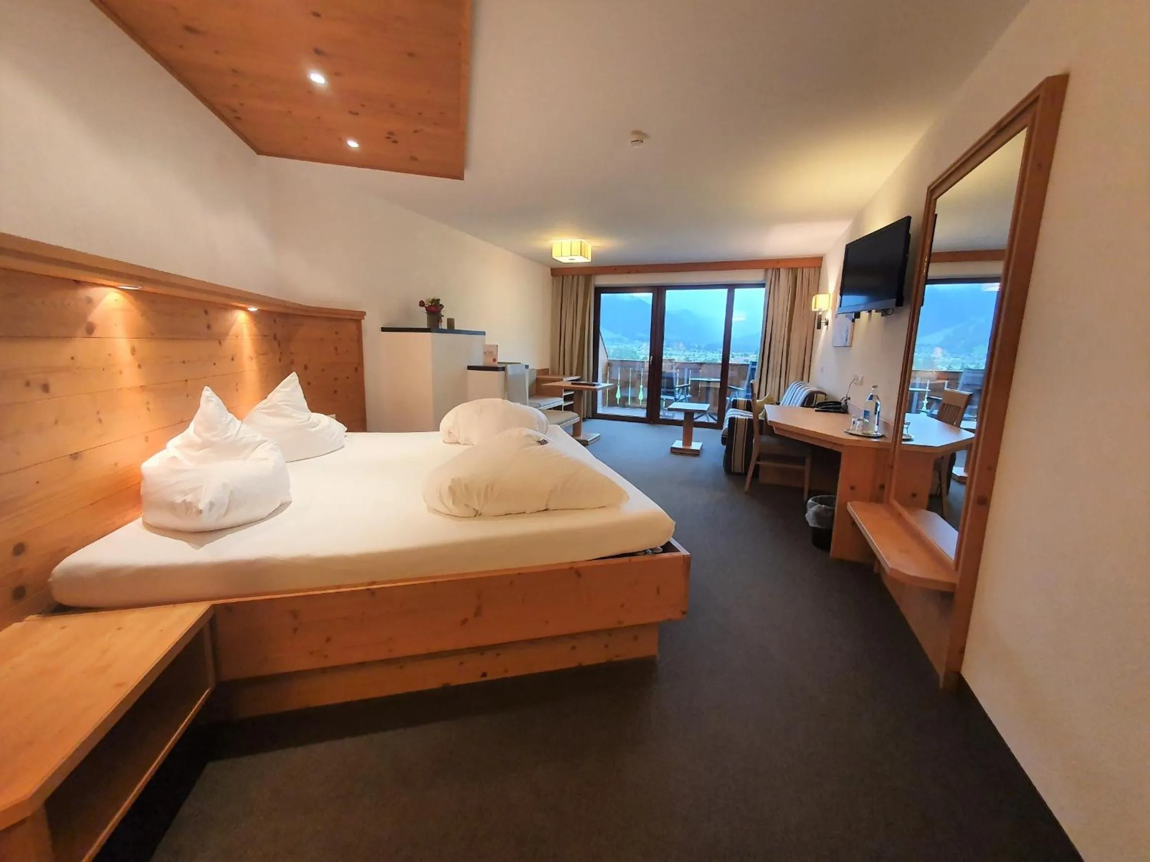 Bed in Hotel Klockerhof