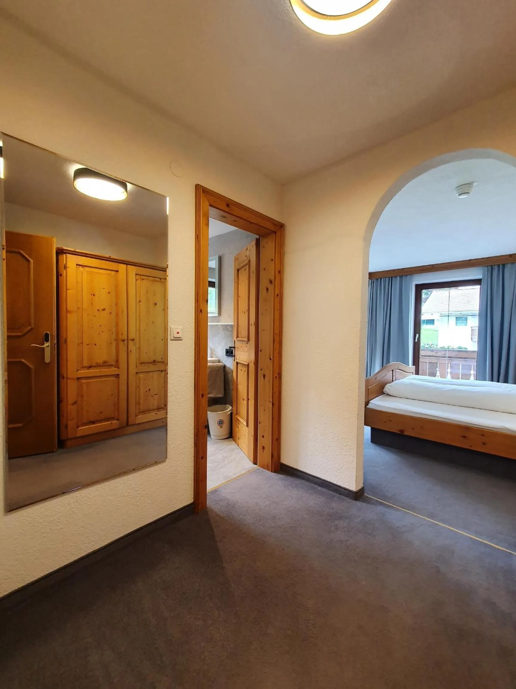 Photo of the whole room, Bed in Hotel Klockerhof