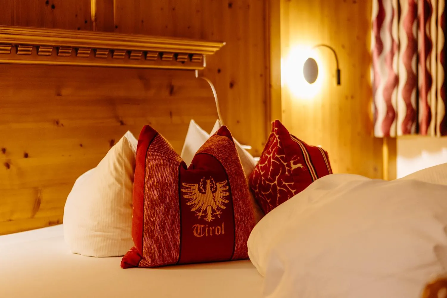 Bed in Hotel Klockerhof