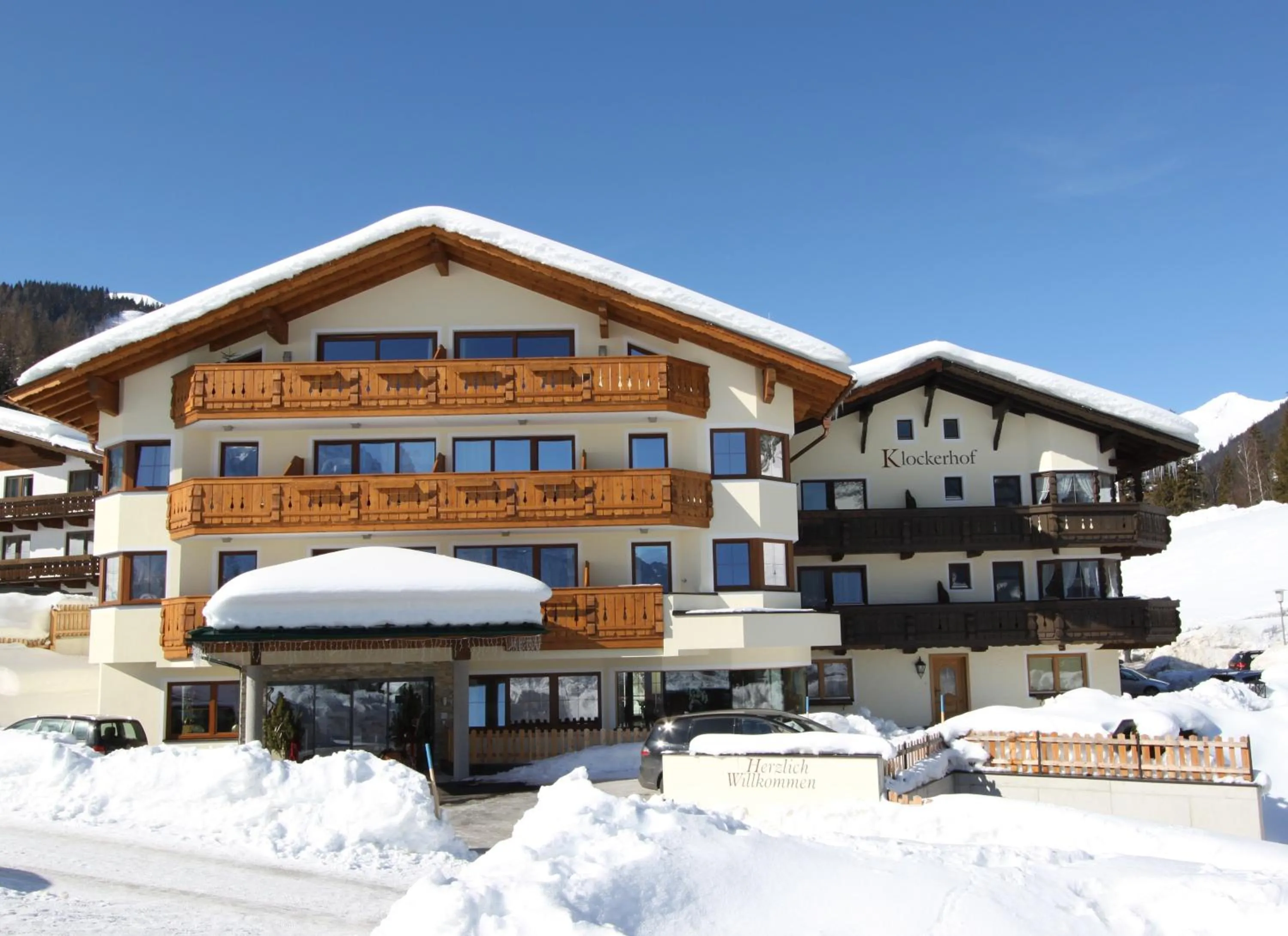 Facade/entrance in Hotel Klockerhof