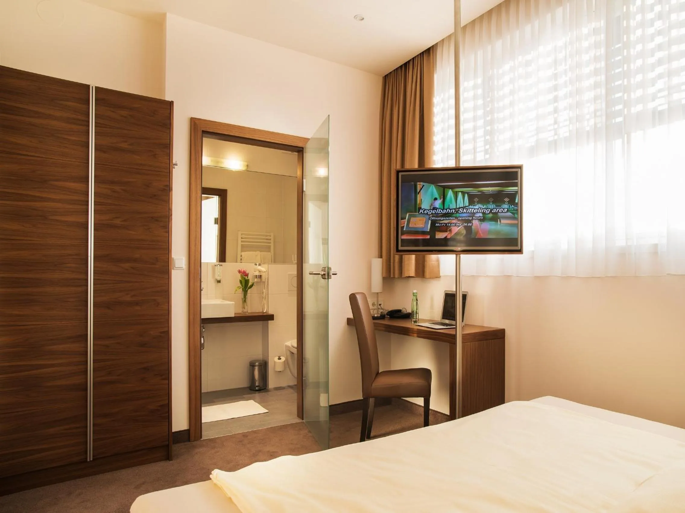 TV and multimedia, Bed in Hotel Römerstube