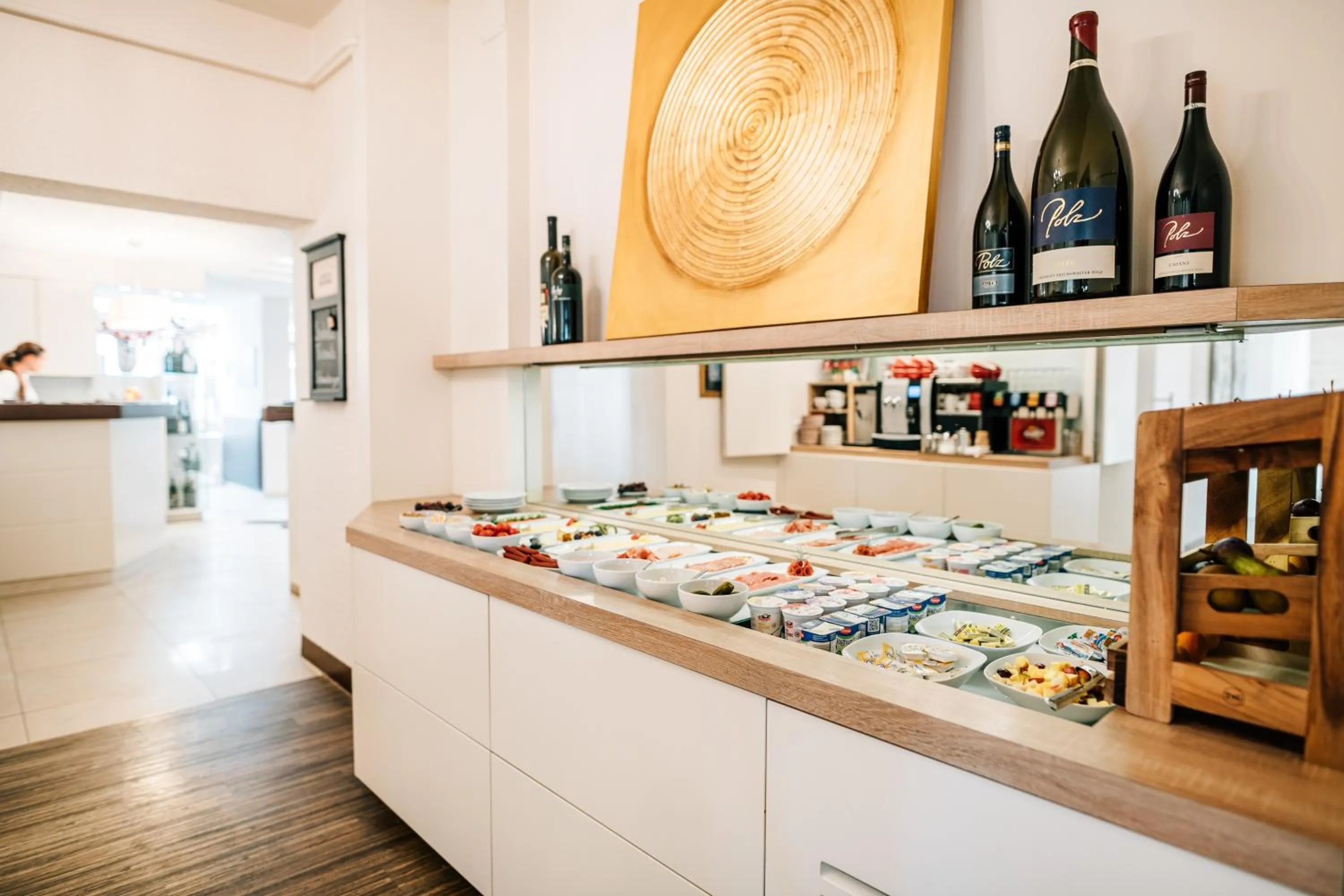 Buffet breakfast in Hotel Römerstube