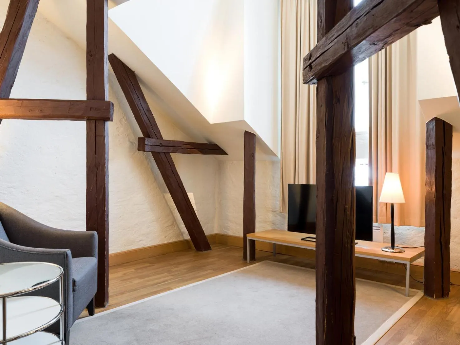 TV and multimedia, Bed in Elite Hotel Knaust