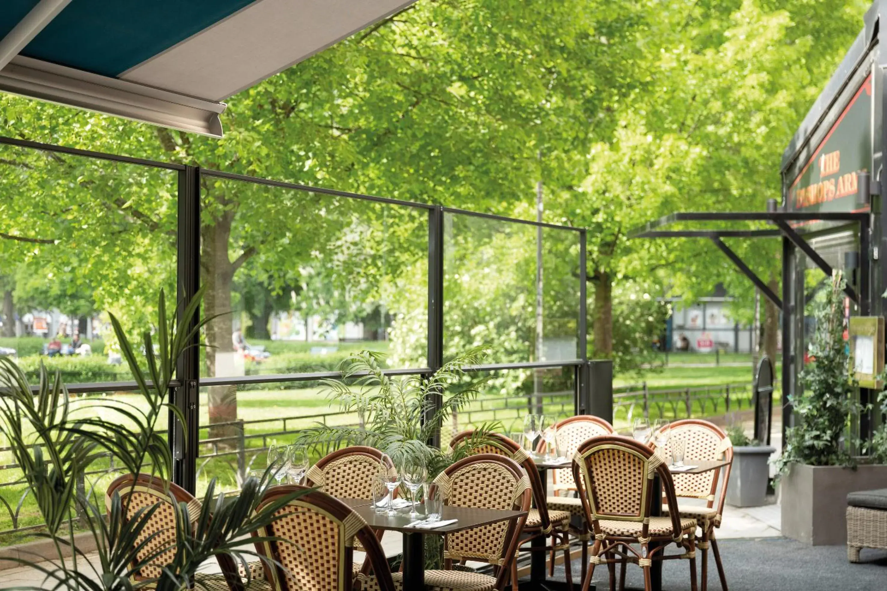 Restaurant/places to eat in Elite Hotel Knaust Restaurant/places to eat in Elite Hotel Knaust