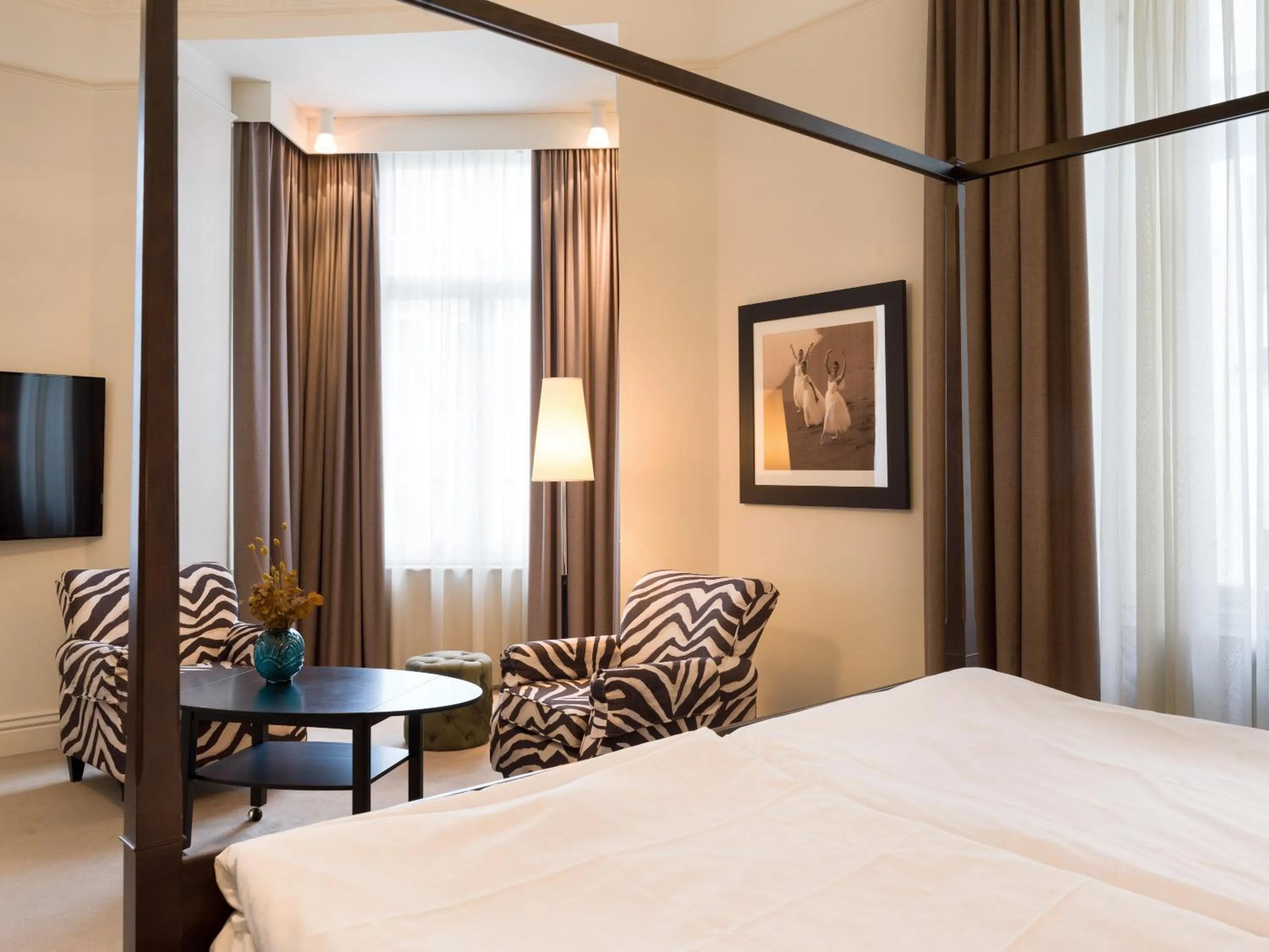 Photo of the whole room, Bed in Elite Hotel Knaust