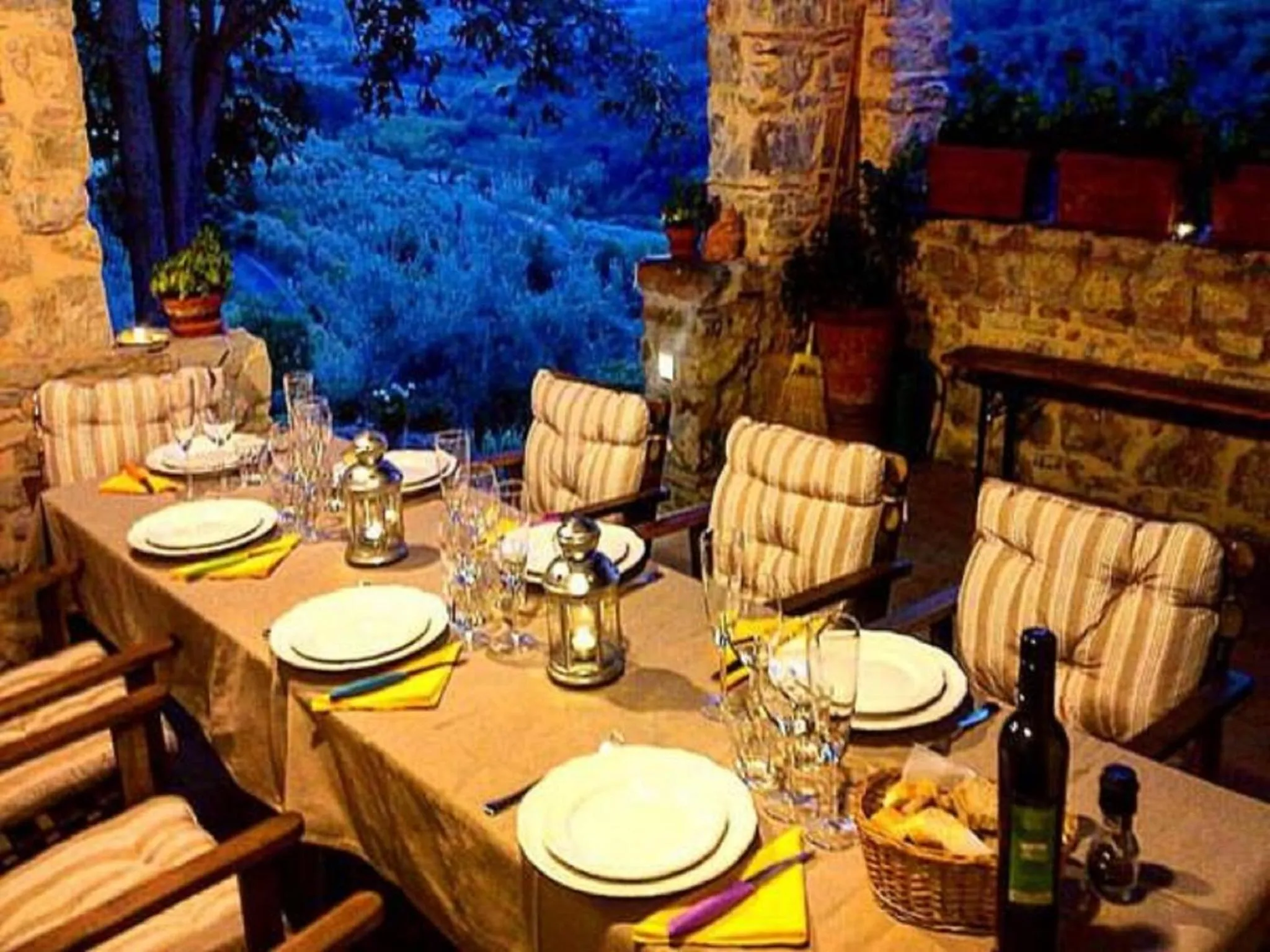 Restaurant/places to eat in Agriturismo Villa Dauphiné