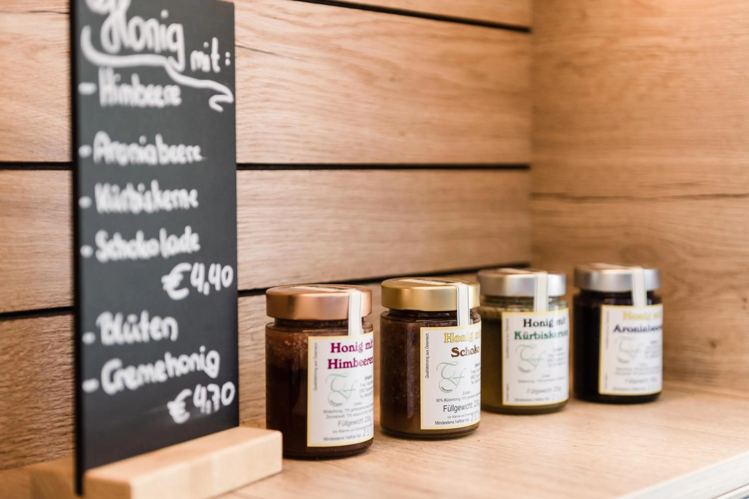 On-site shops in JUFA Hotel Fürstenfeld