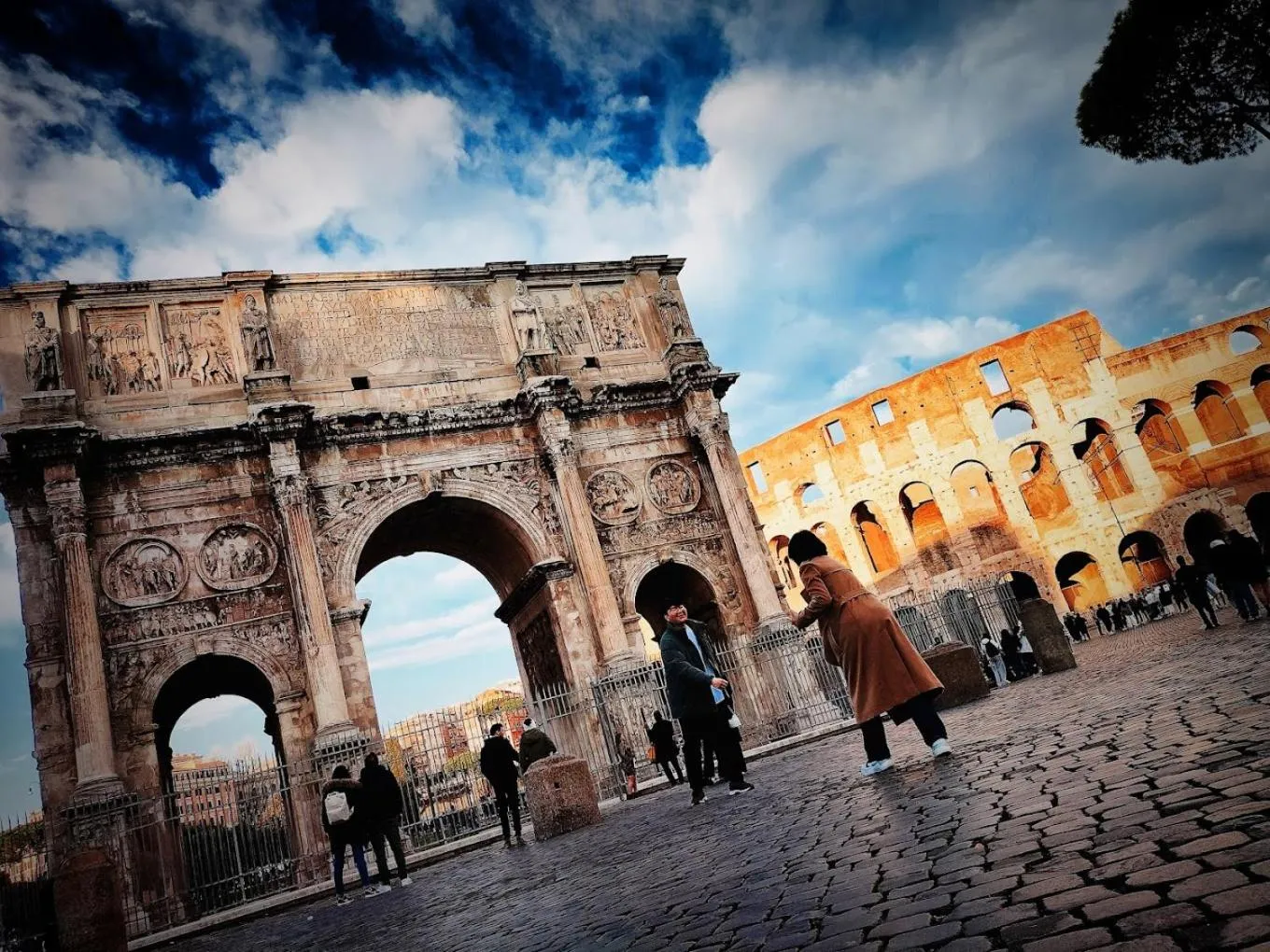 Nearby landmark in Roma sogno infinito