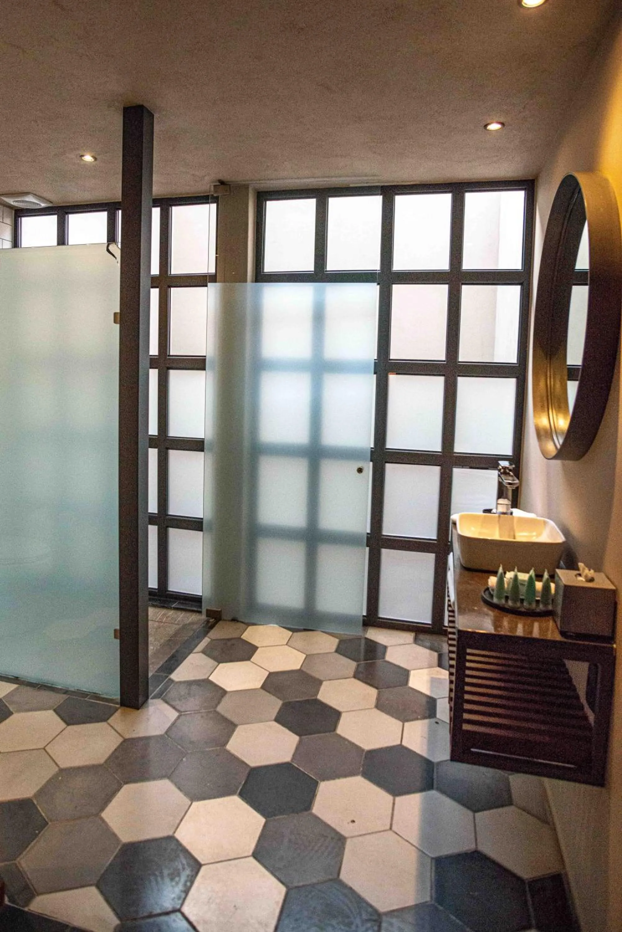 Bathroom in Hotel Criol