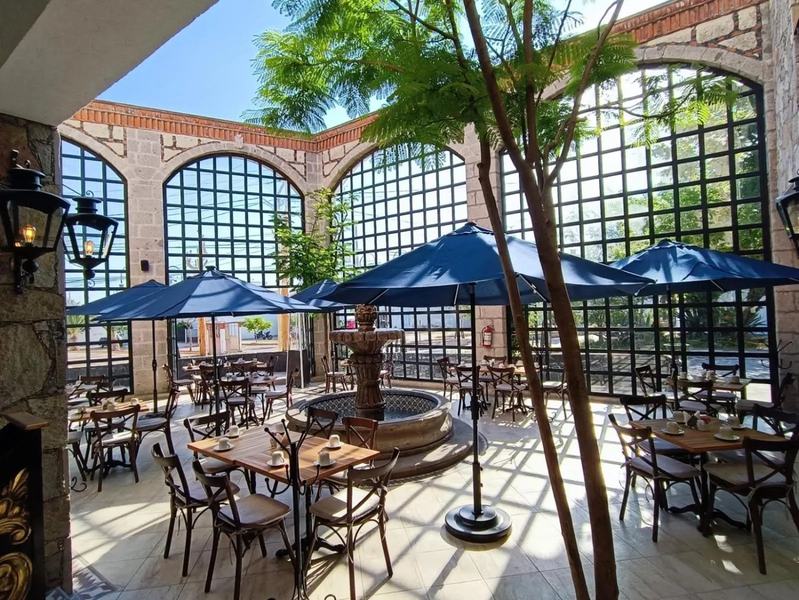 Restaurant/places to eat in Hacienda San Patricio