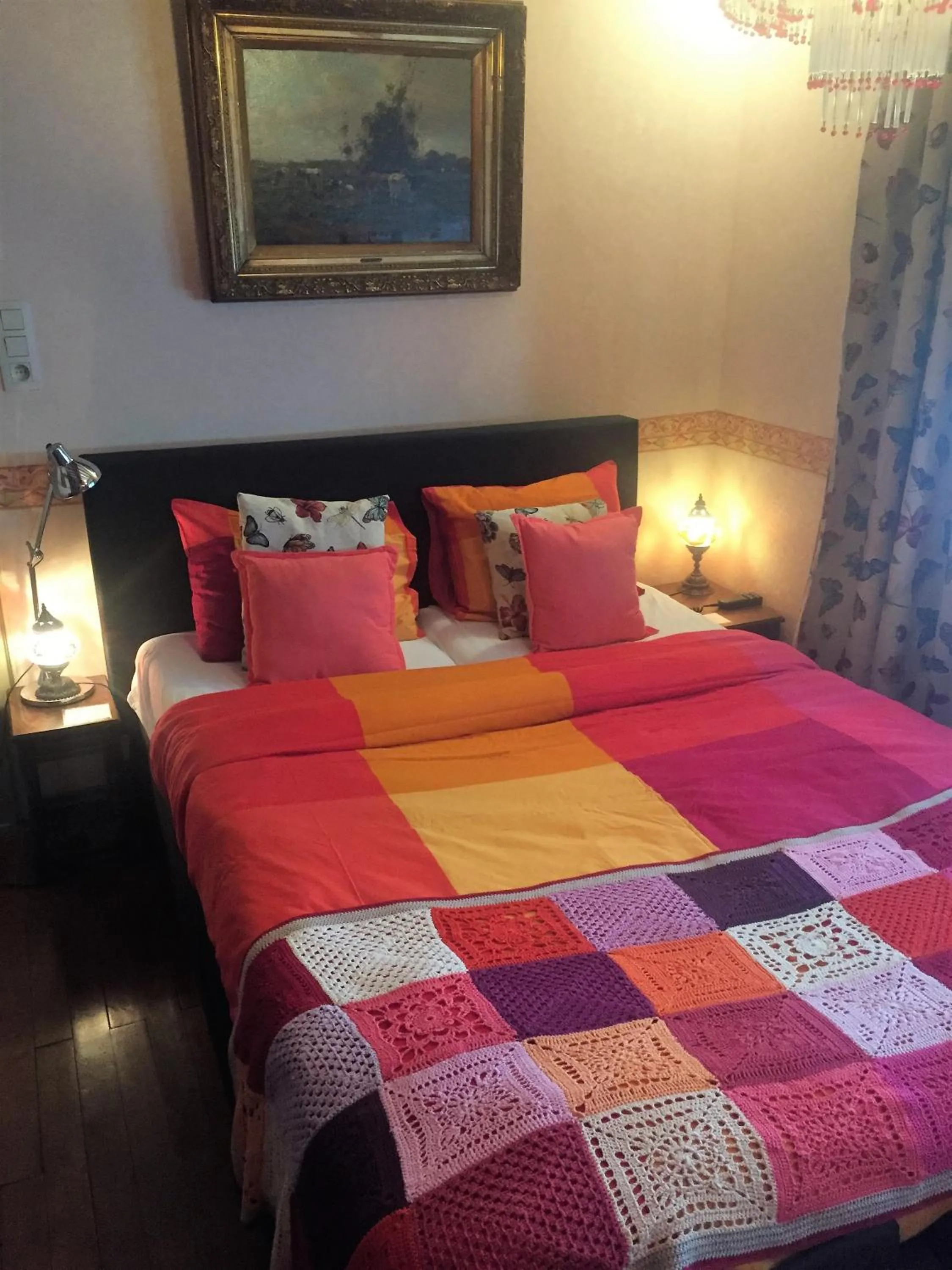 Decorative detail, Bed in B&B De Eifelhoeve