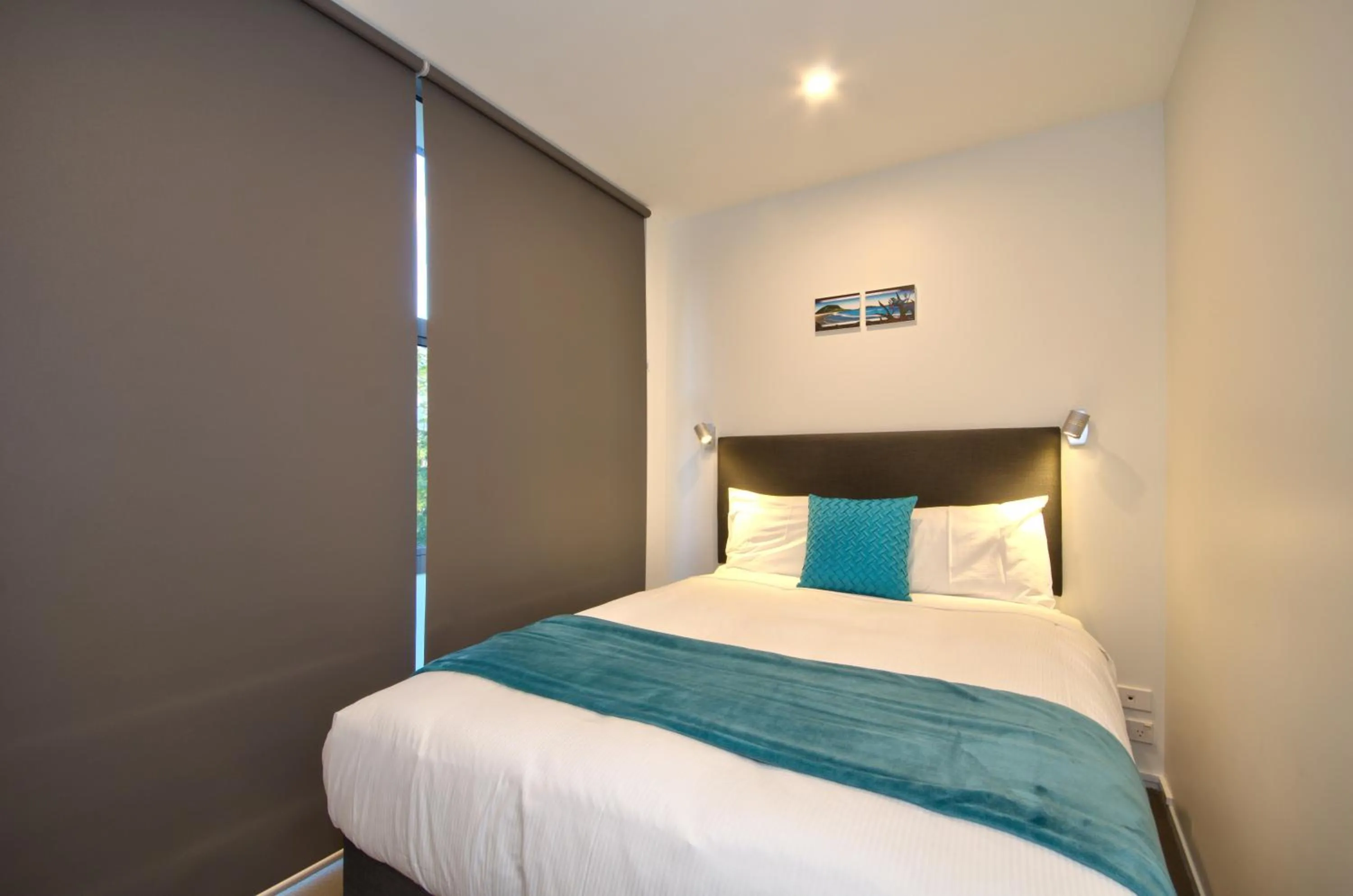 Bed in Highview Central