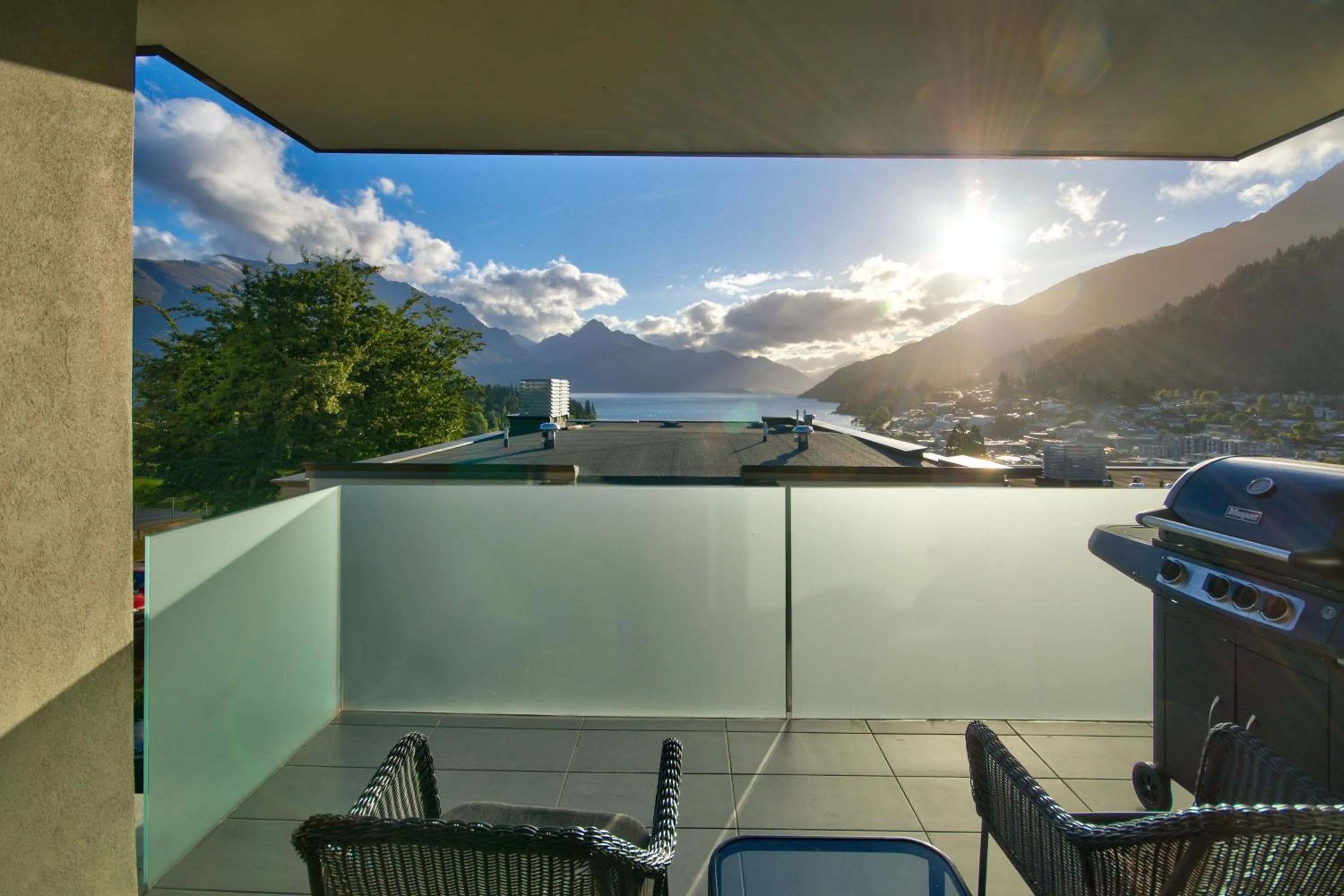 Balcony/Terrace in Highview Central