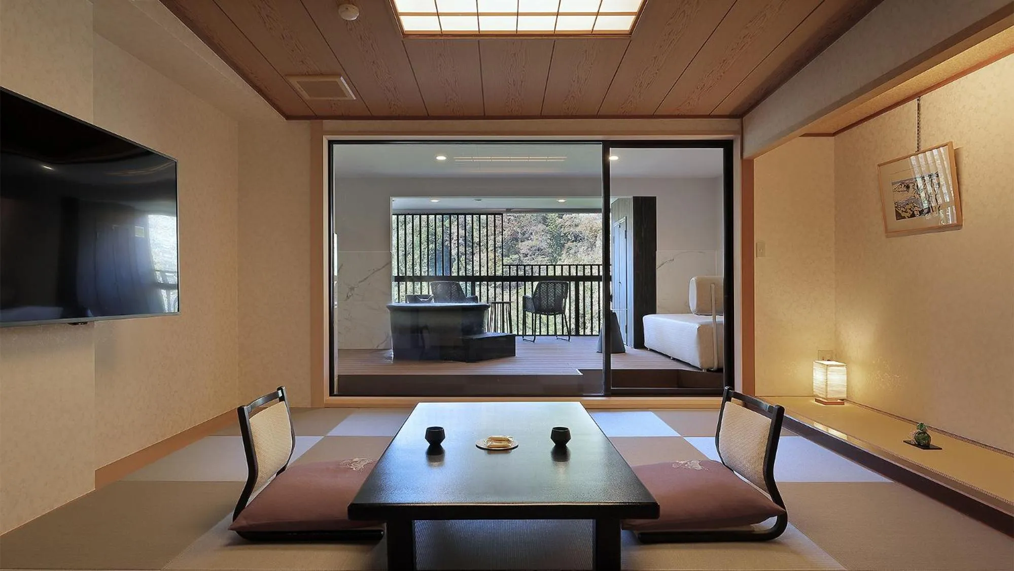 Photo of the whole room in Tsuganoki