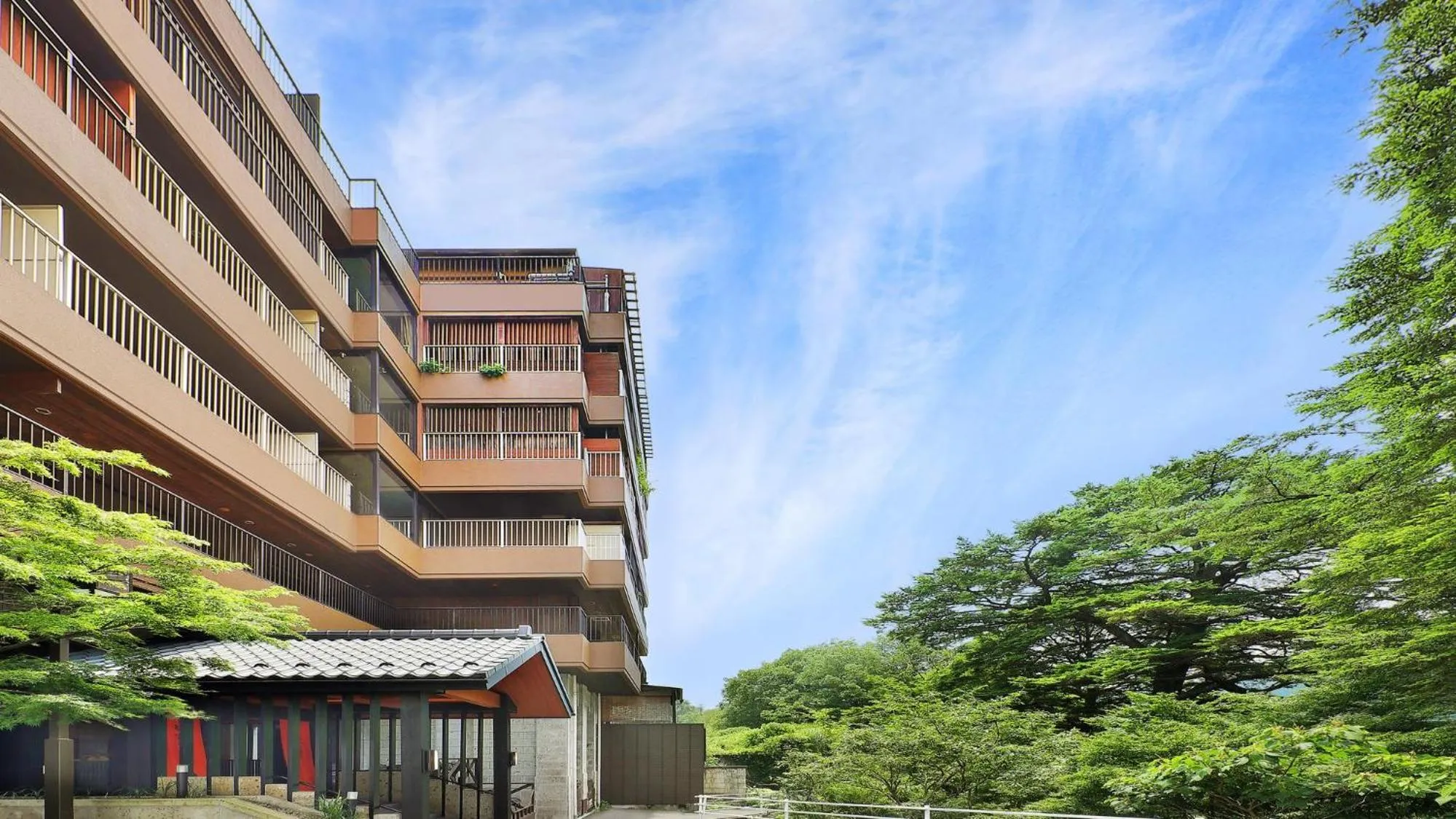 Property building in Tsuganoki