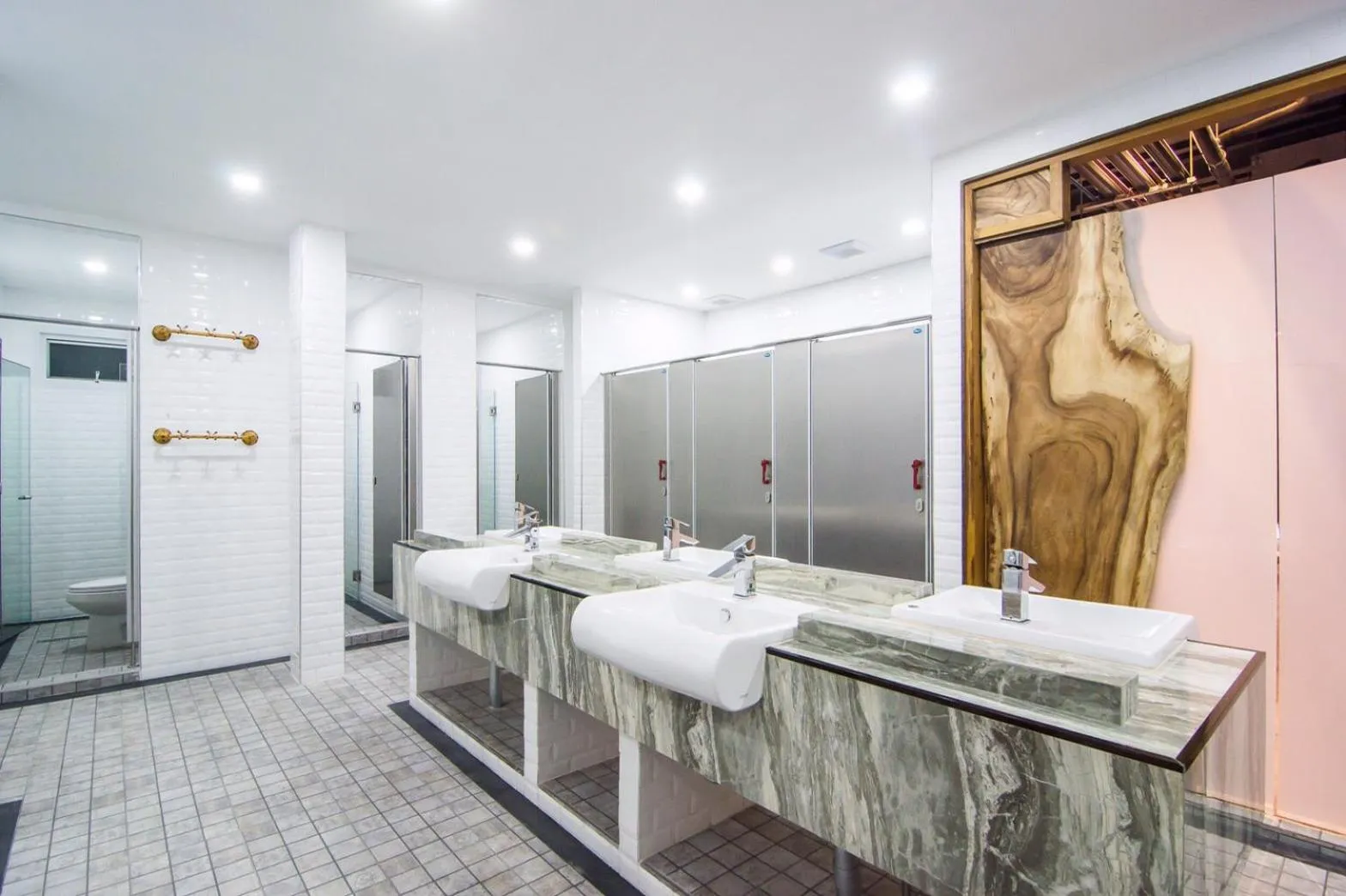 Bathroom in Nonze Hostel