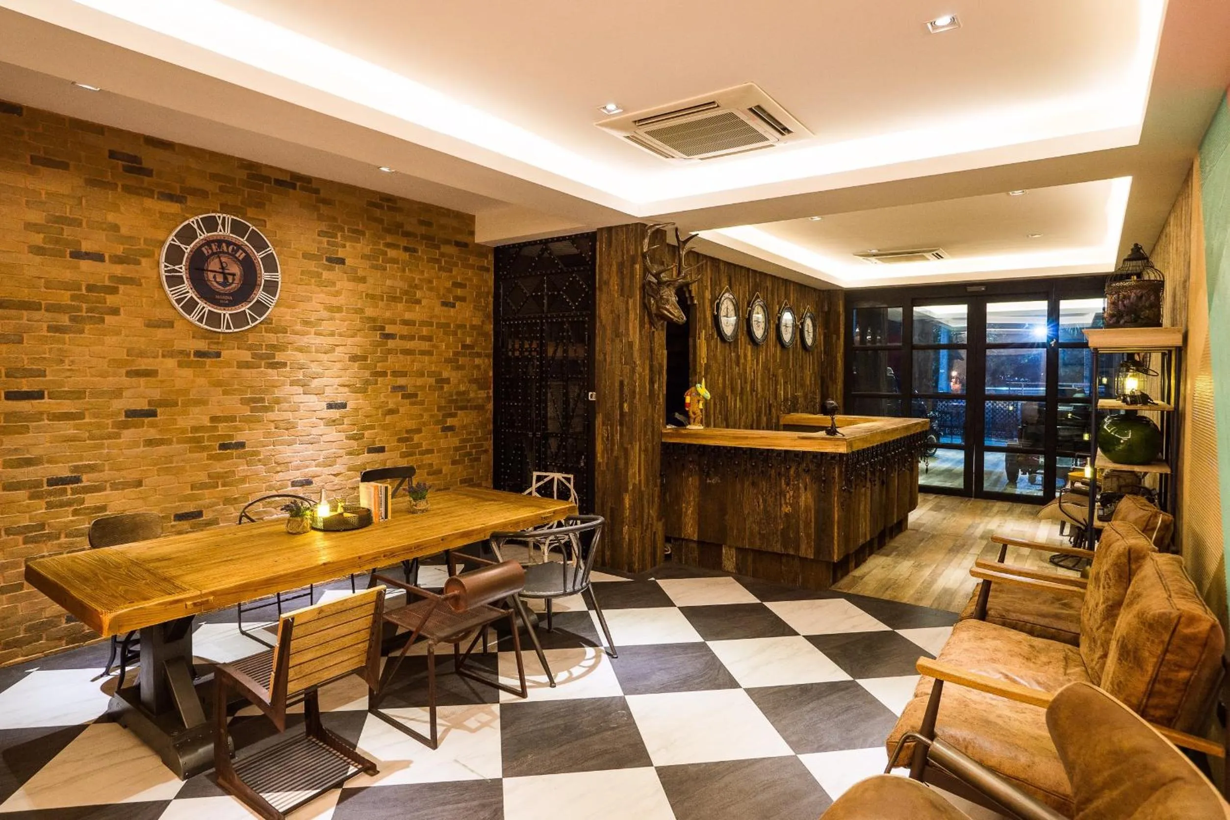 Lobby or reception in Nonze Hostel