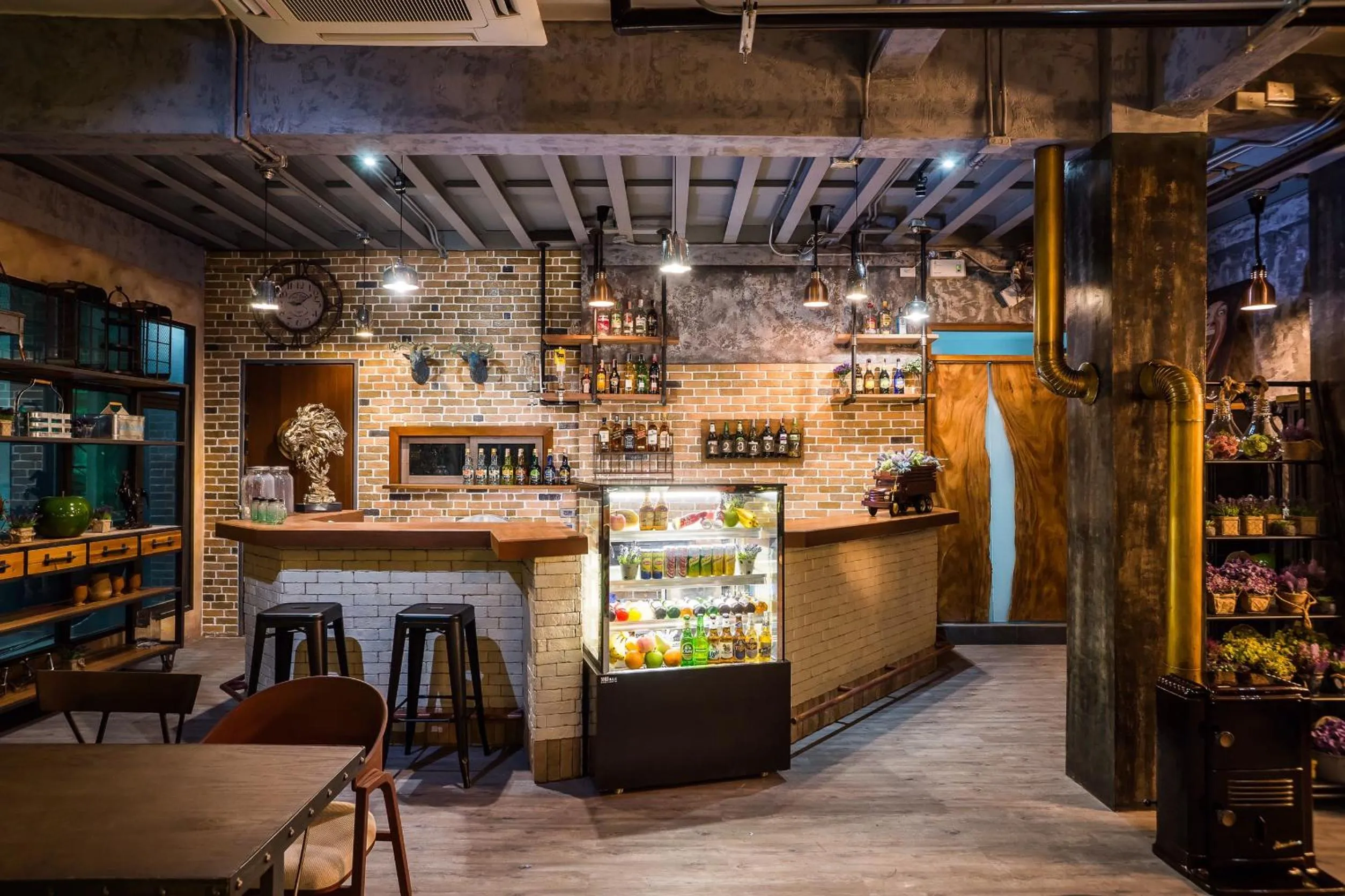 Drinks in Nonze Hostel