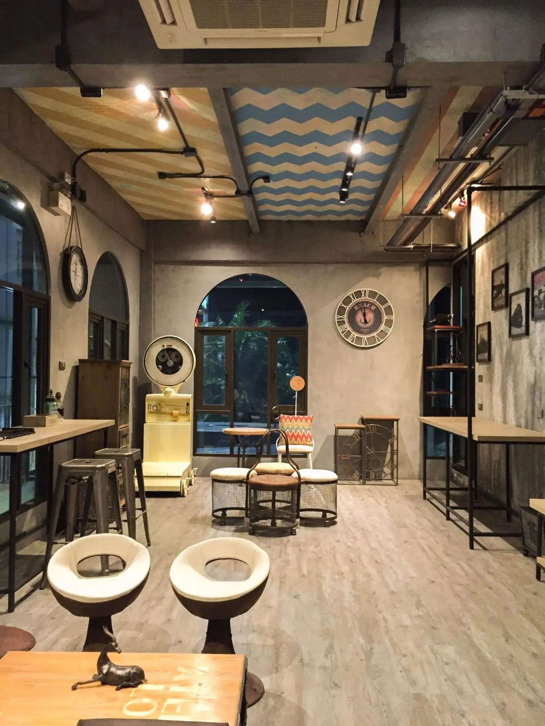 Lounge or bar in Nonze Hostel Lounge or bar in Nonze Hostel