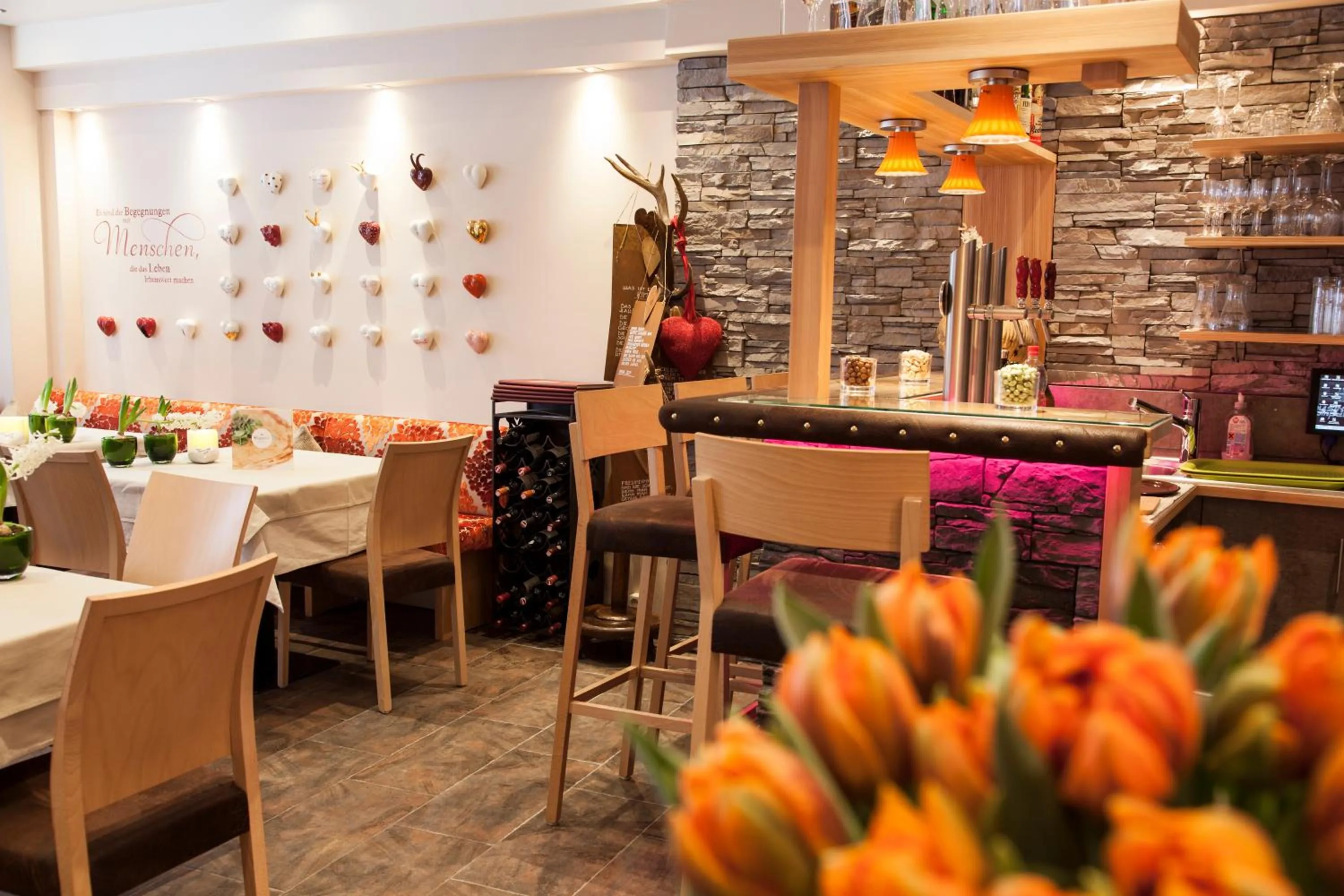 Restaurant/places to eat in AmDorfplatzSuites B&B- Adultsfriendly