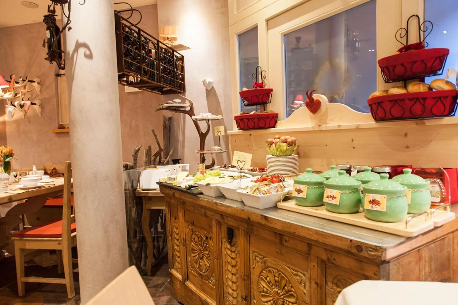 Food and drinks in AmDorfplatzSuites B&B- Adultsfriendly