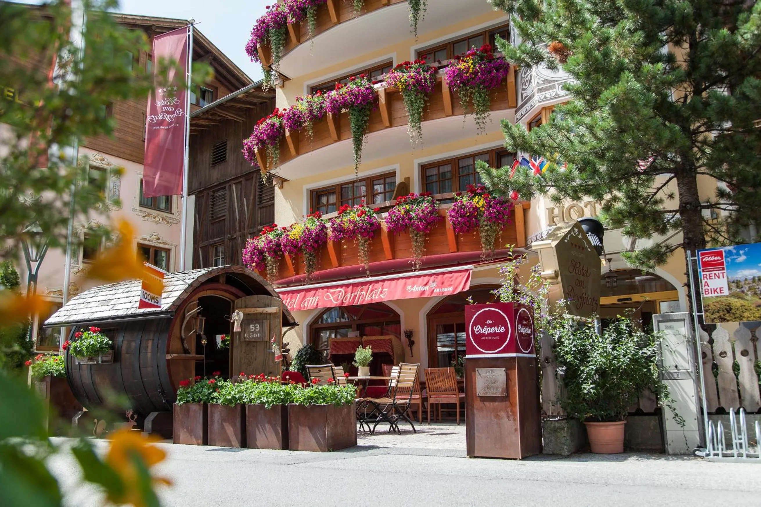 Property building in AmDorfplatzSuites B&B- Adultsfriendly