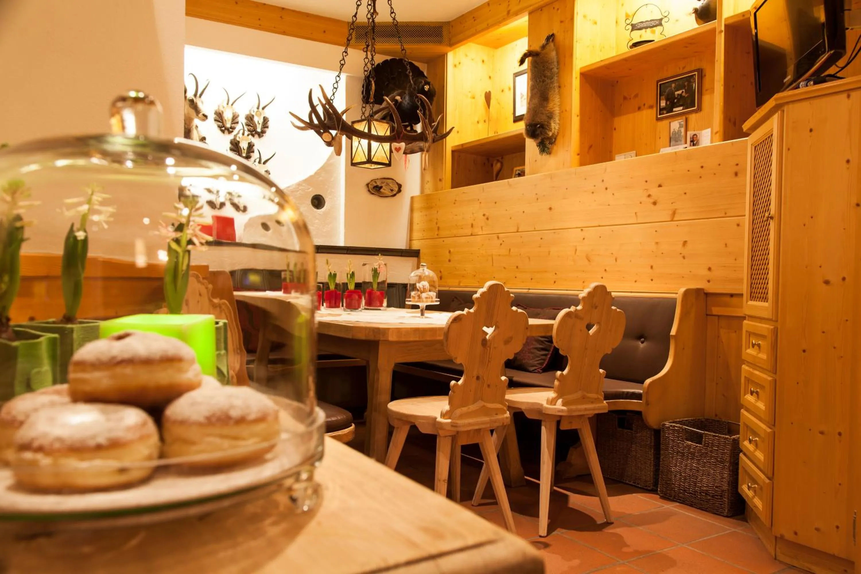 Restaurant/places to eat in AmDorfplatzSuites B&B- Adultsfriendly